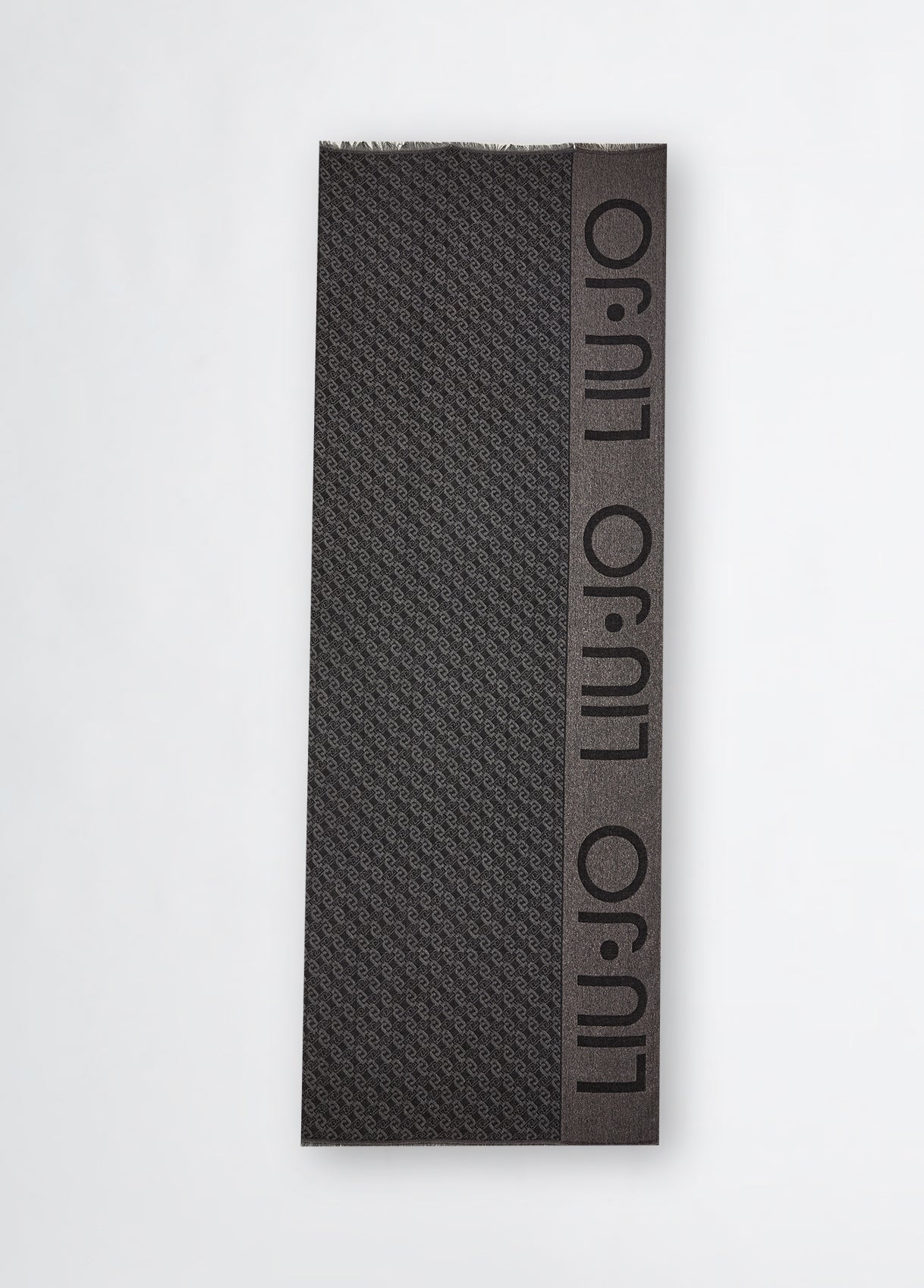 2A5004T030022222T.U.-black
