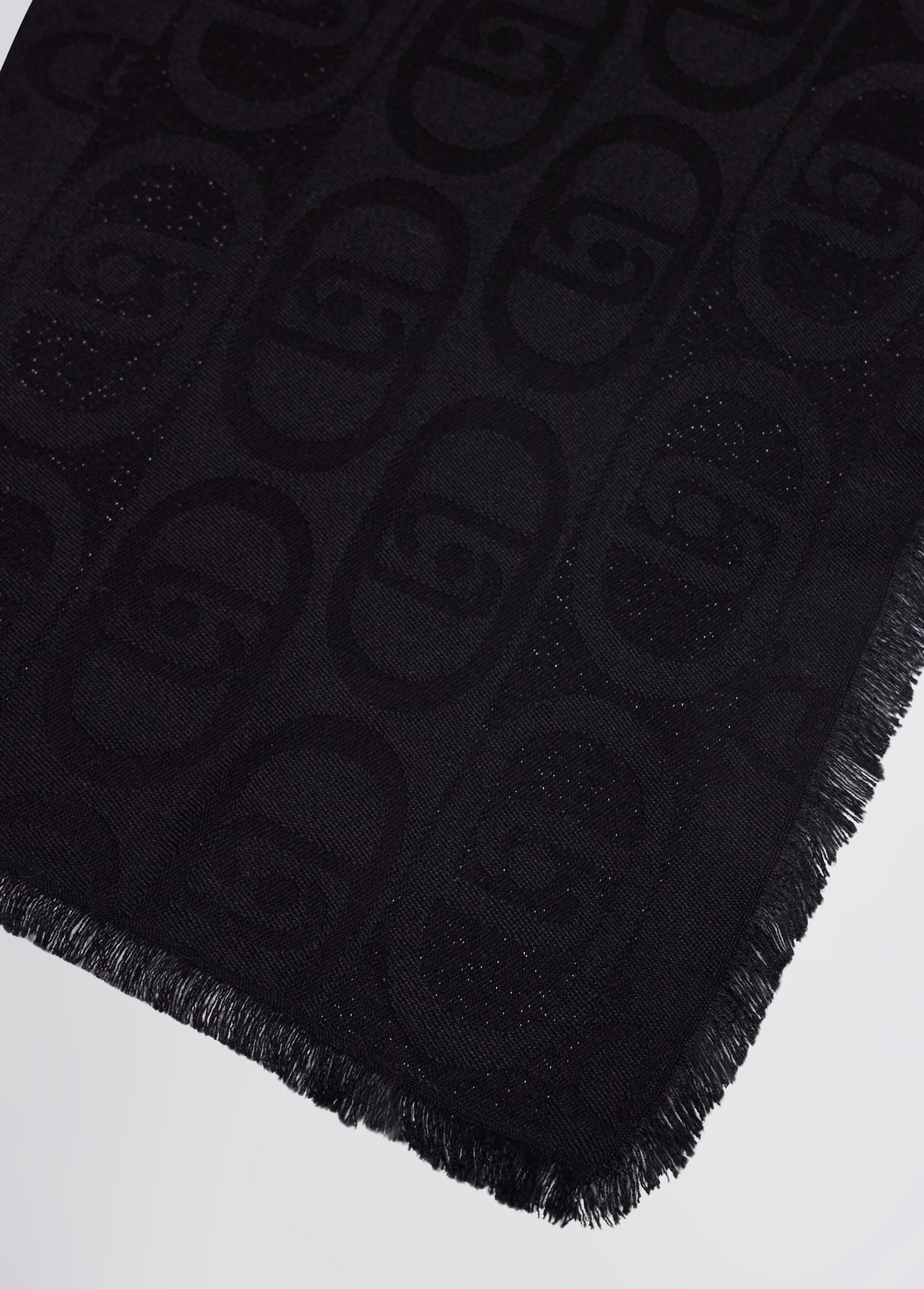 2A5009T030022222T.U.-black