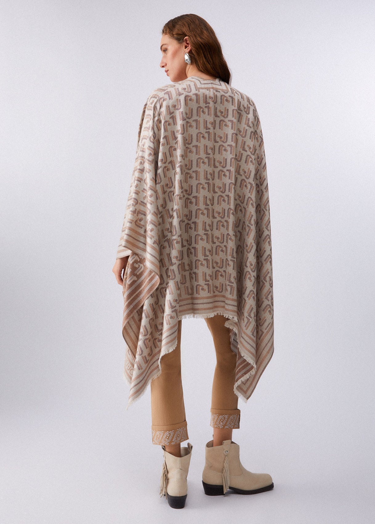 2A6007T030071230T.U.-beige