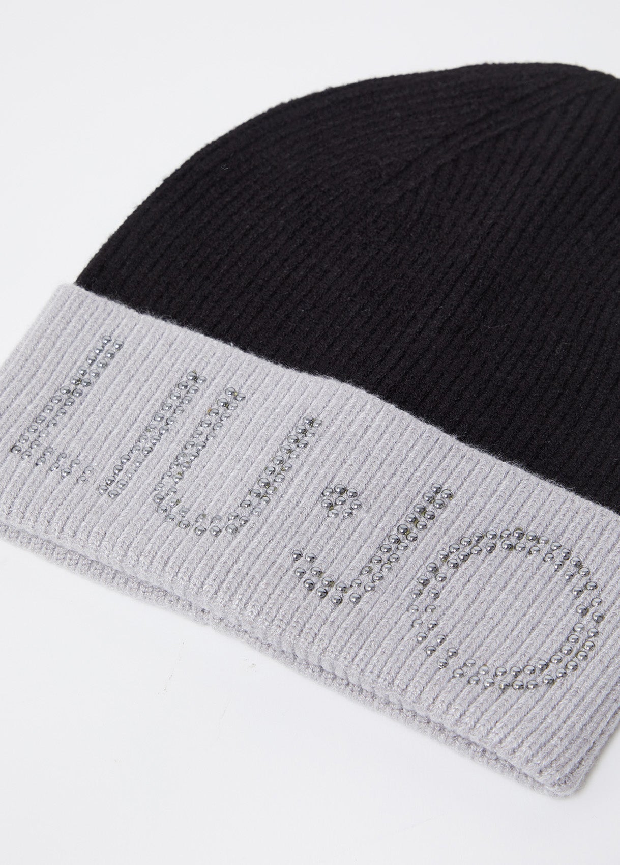 2F4039M030022222T.U.-black