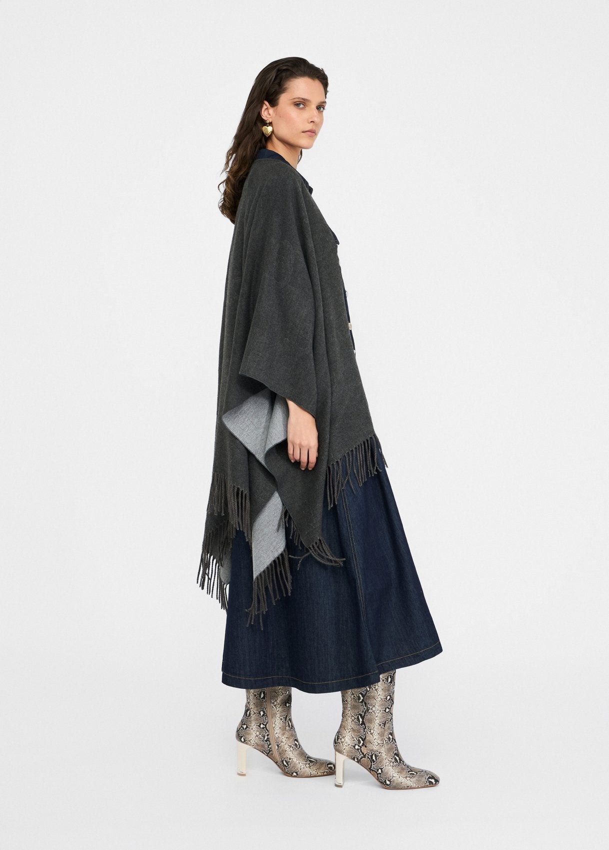 2F5034T030071502T.U.-grey