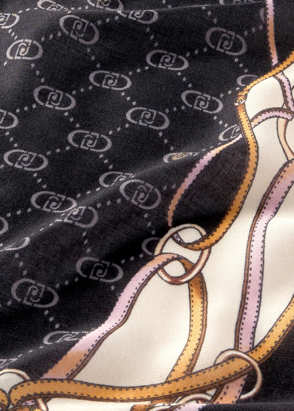 2F5079T030022222T.U.-black