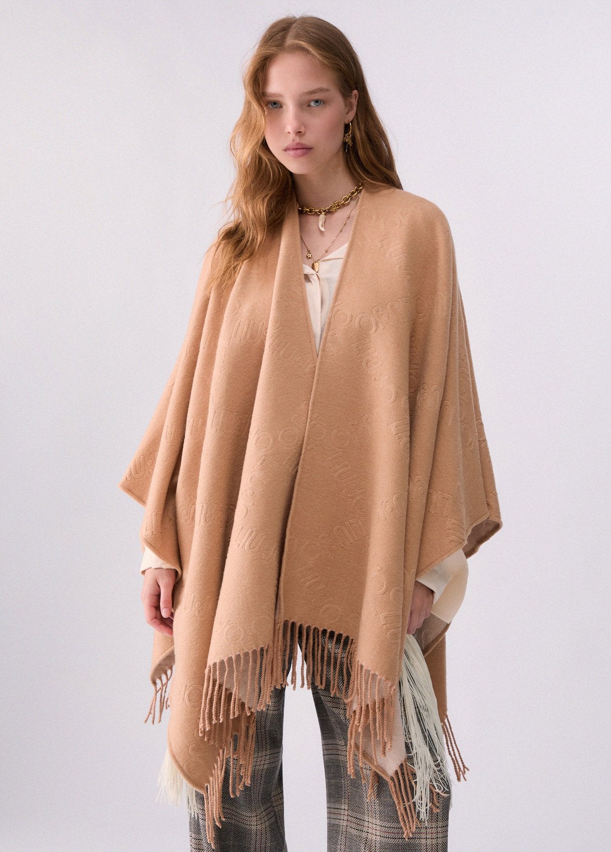2F6042T275100070T.U.-camel