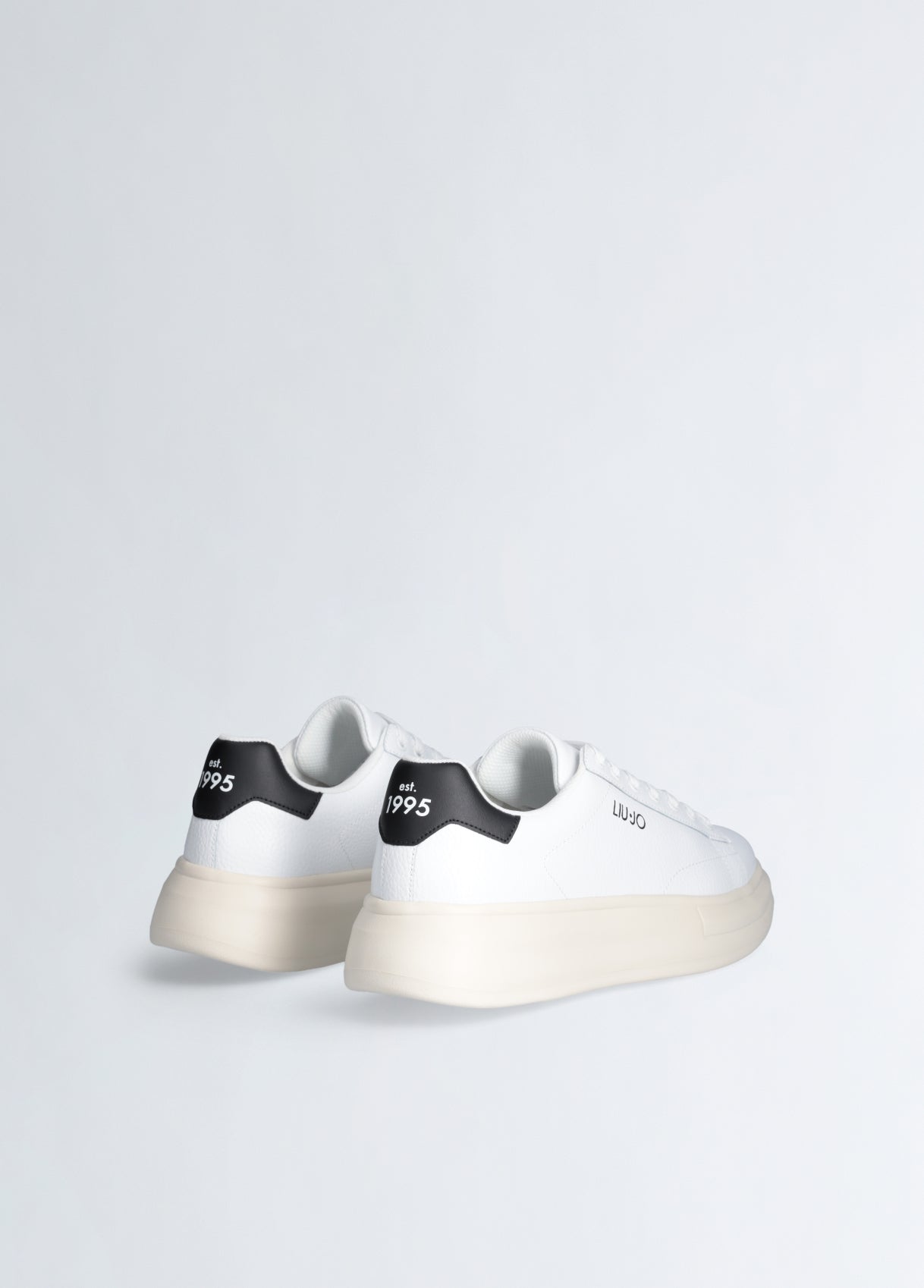 7B5005PX631S100544-white/black