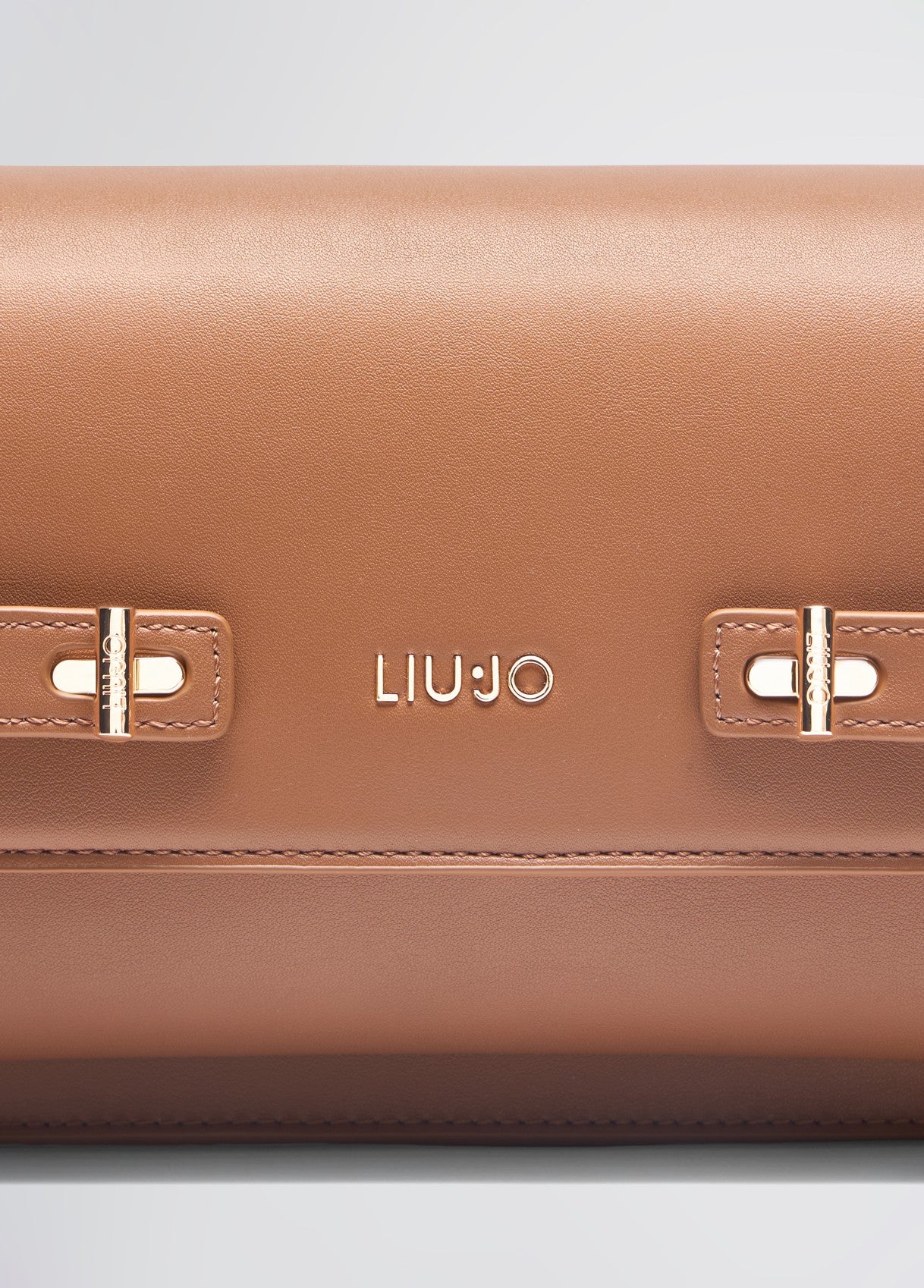 AA5080E000301036T.U.-brown