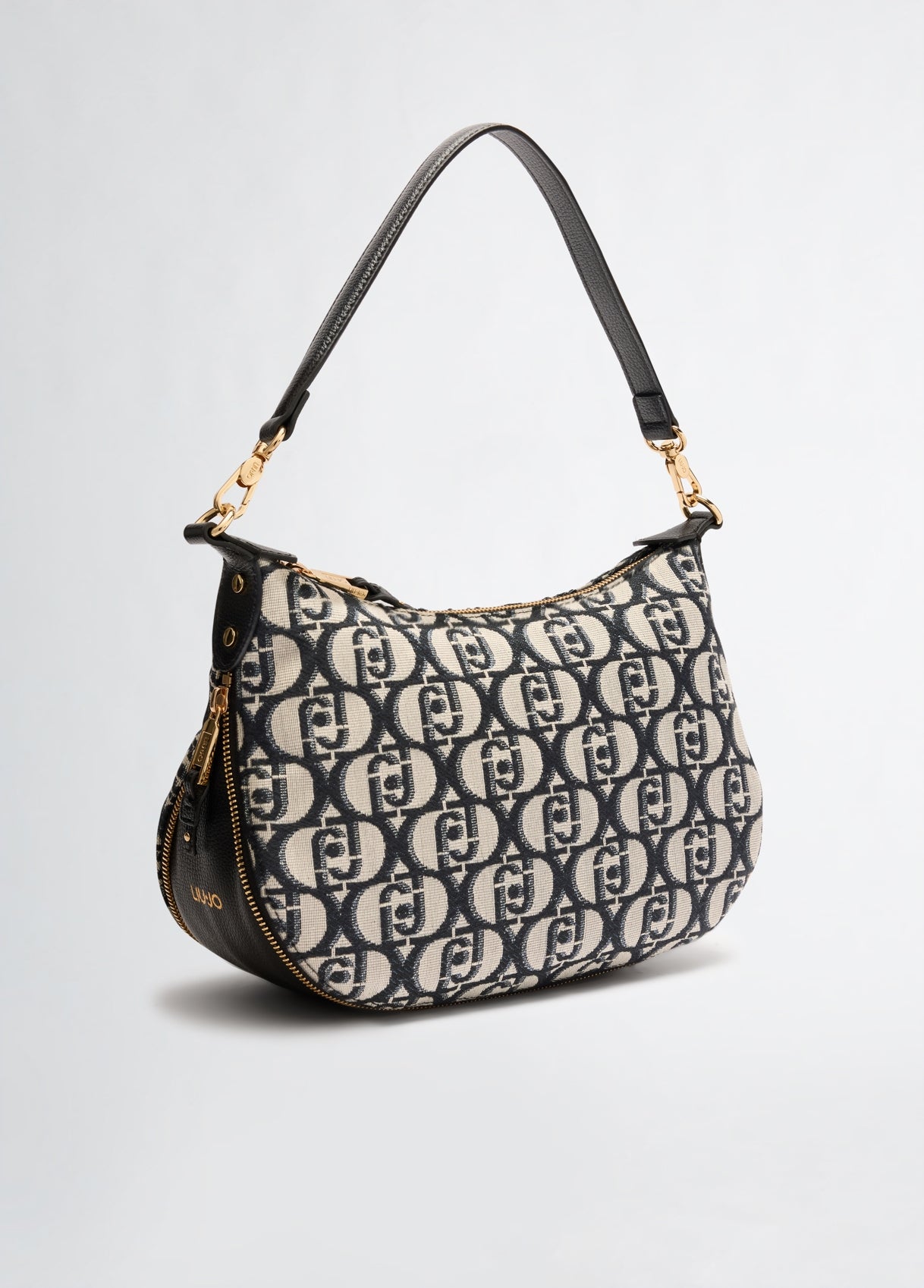 AA5133T334222222T.U.-black