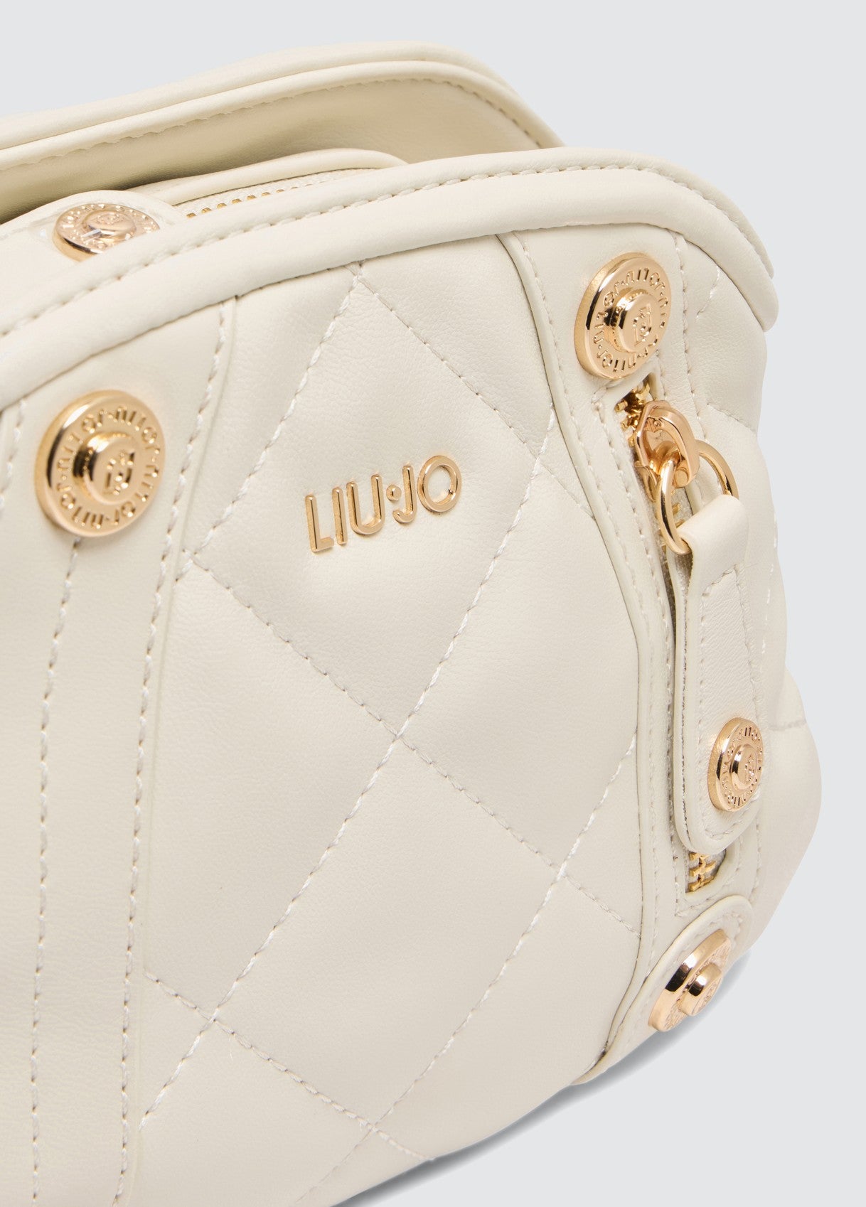 AA5257E0015X0459T.U.-cream