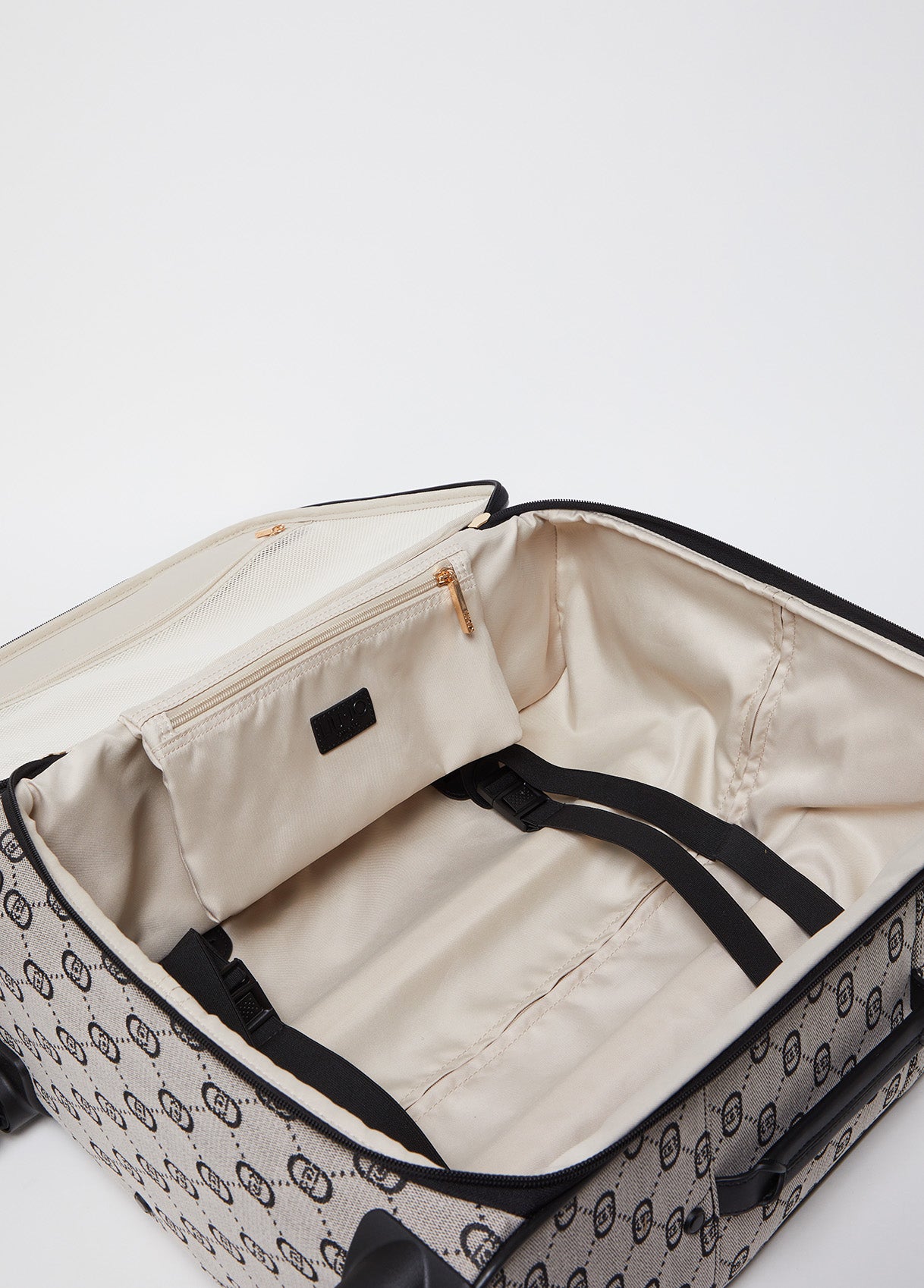 AA5315T384622222T.U.-black