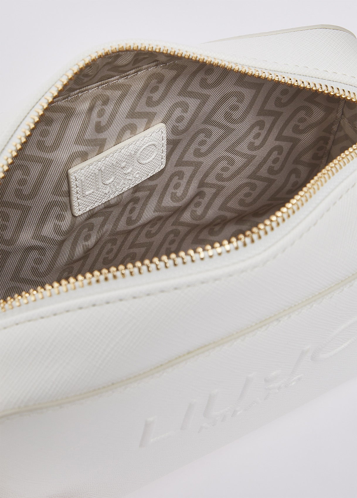 AA6153ES029X0459T.U.-cream