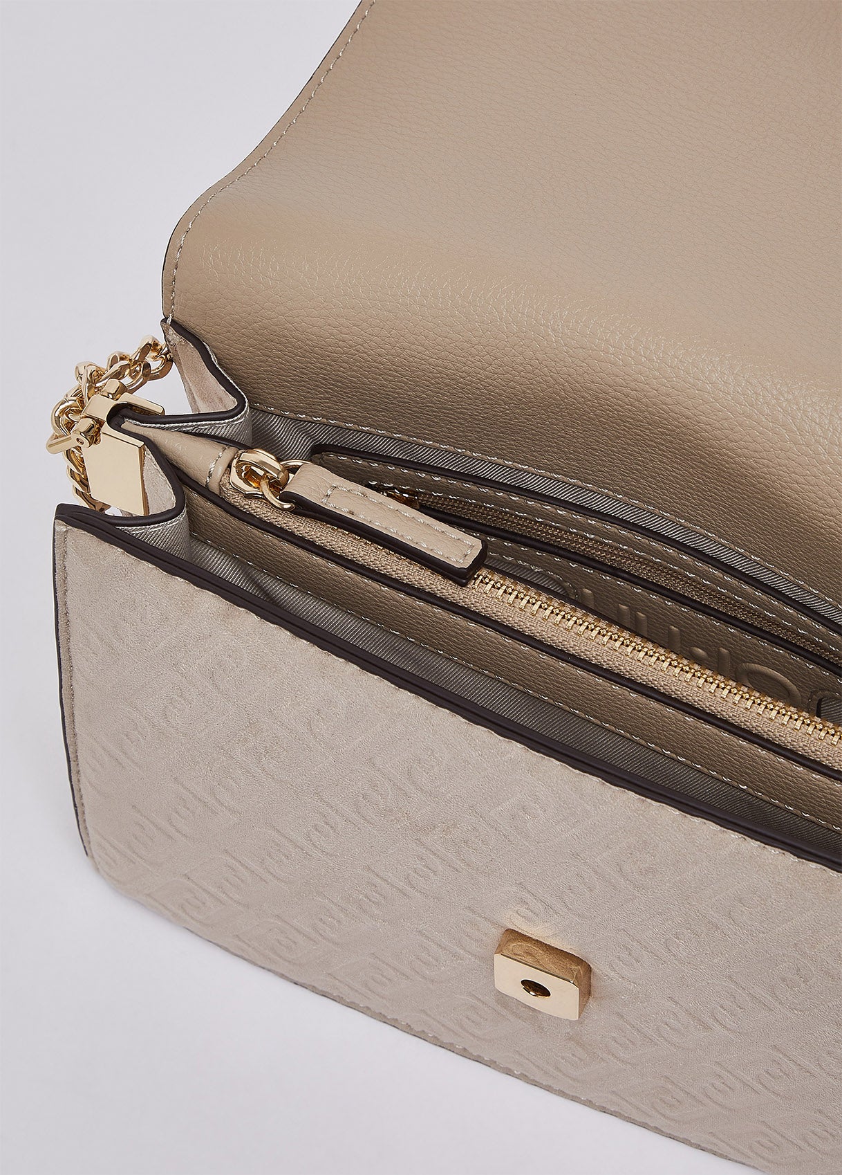 AA6210T384A51308T.U.-beige