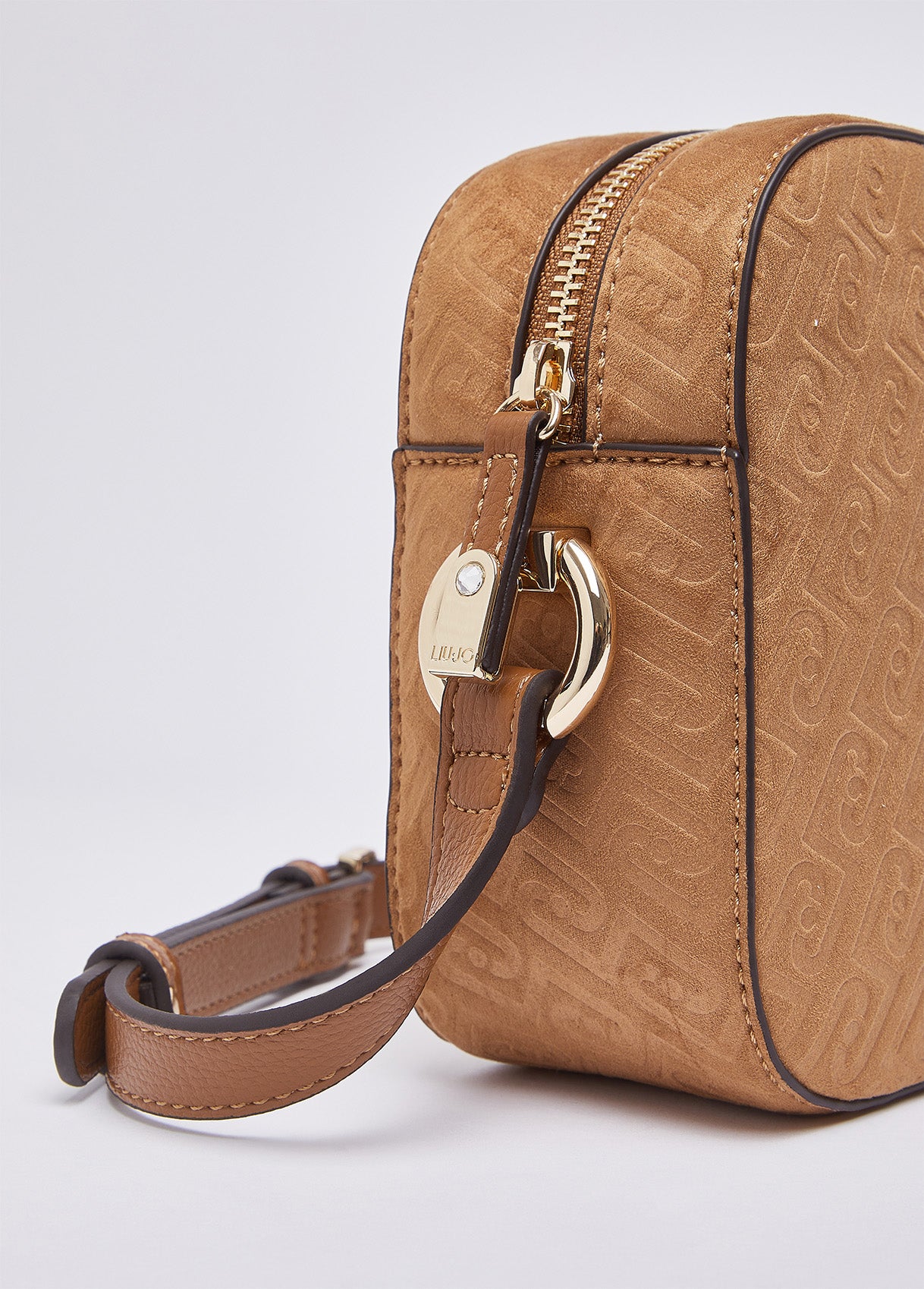 AA6211T384AX0742T.U.-brown