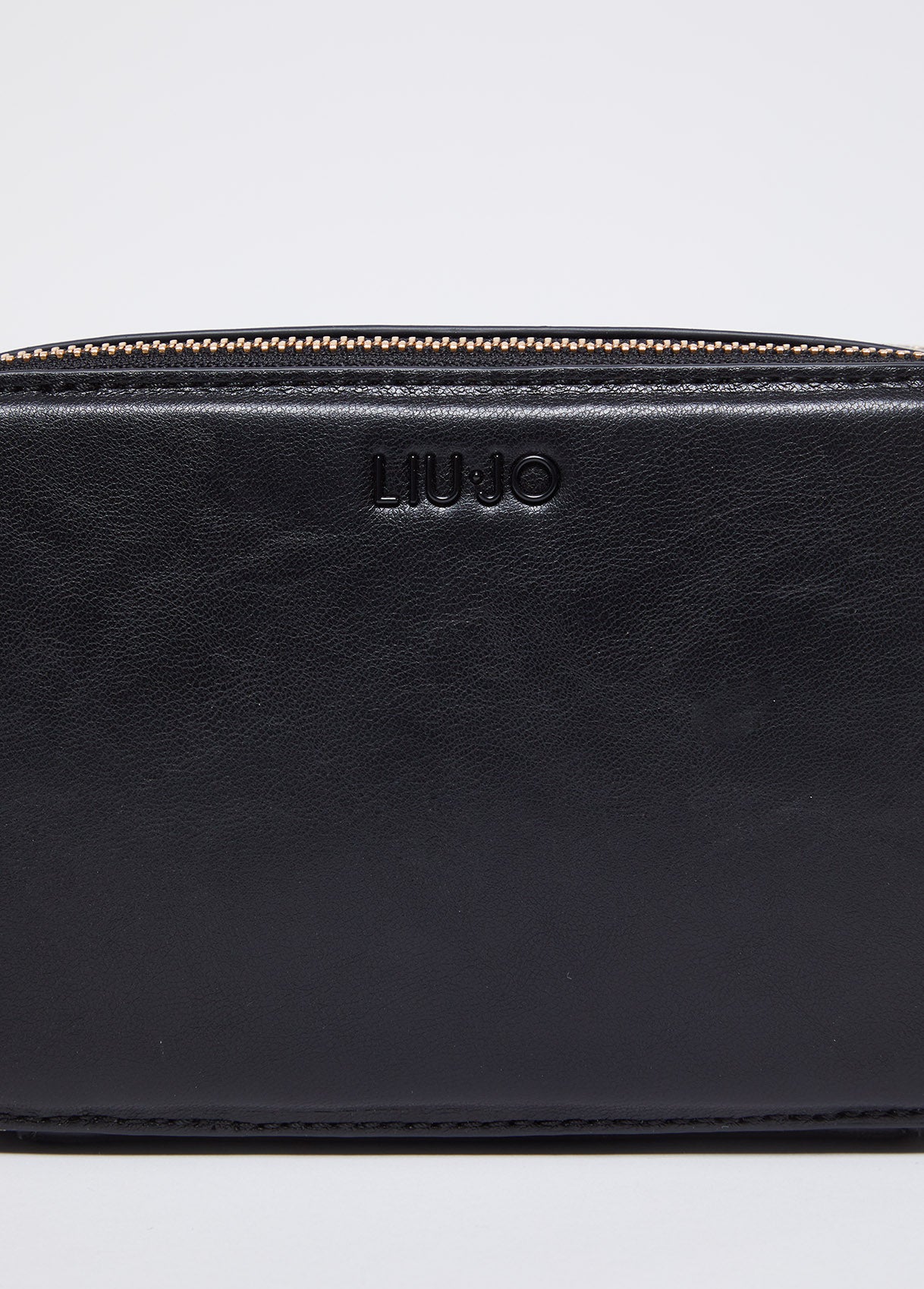 AF4100E001522222T.U.-black