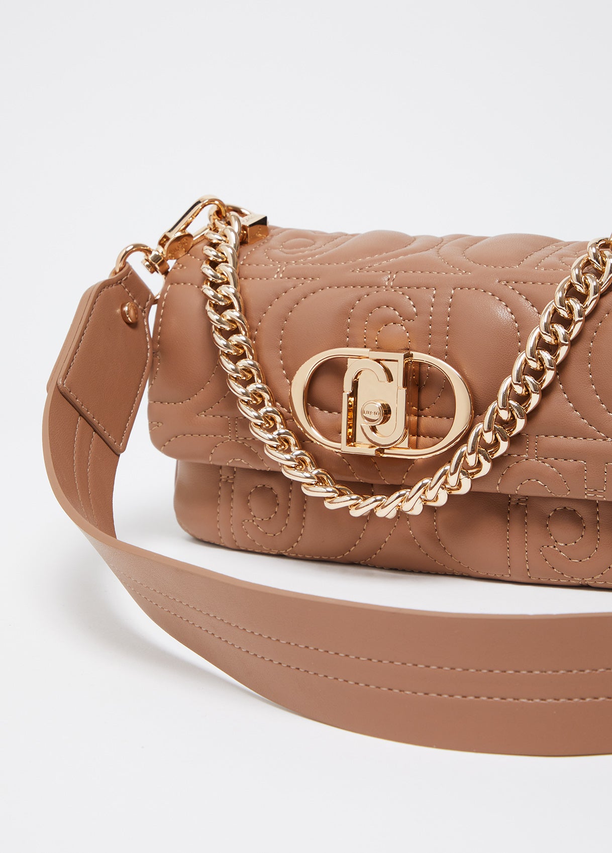 AF4188E0449X0534T.U.-brown