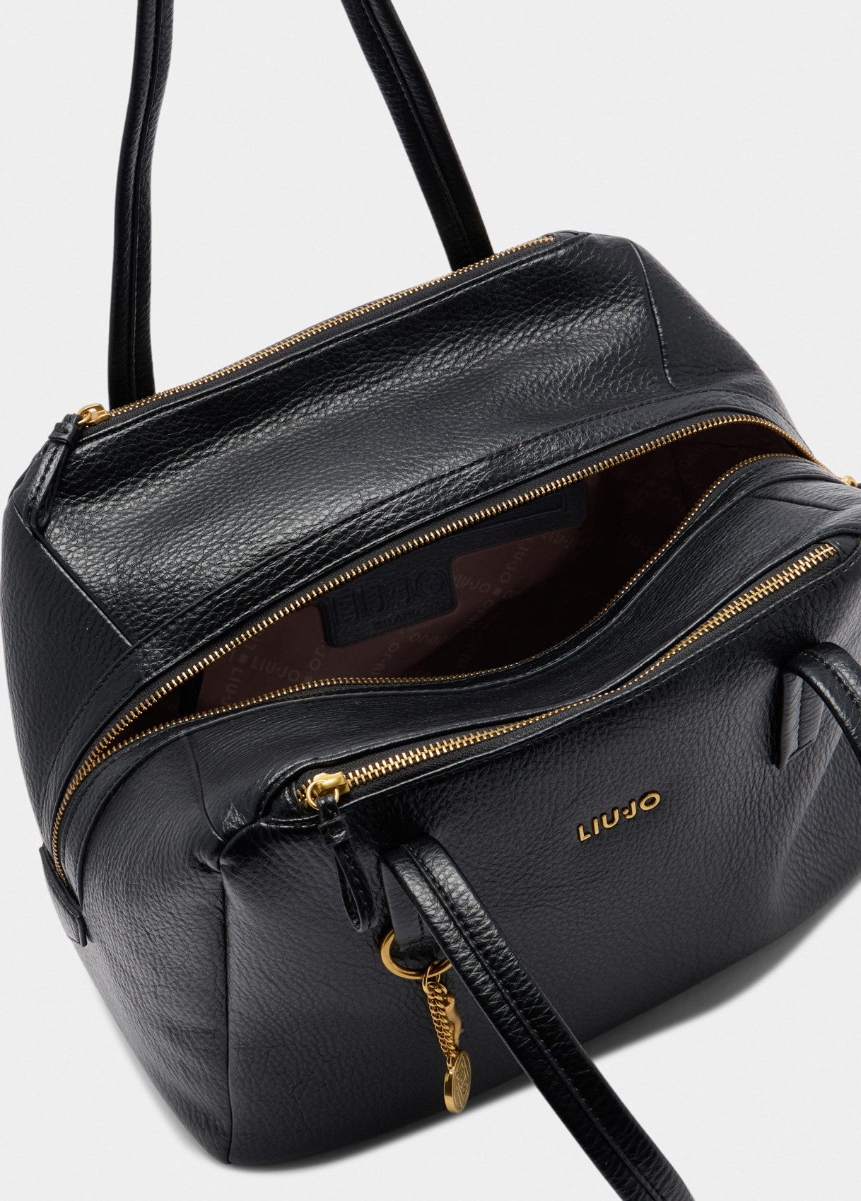 AF5020E002722222T.U.-black