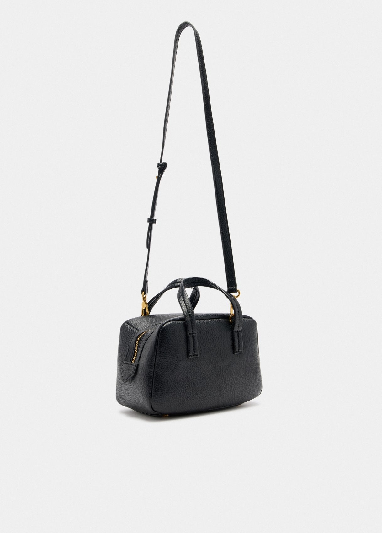 AF5021E002722222T.U.-black