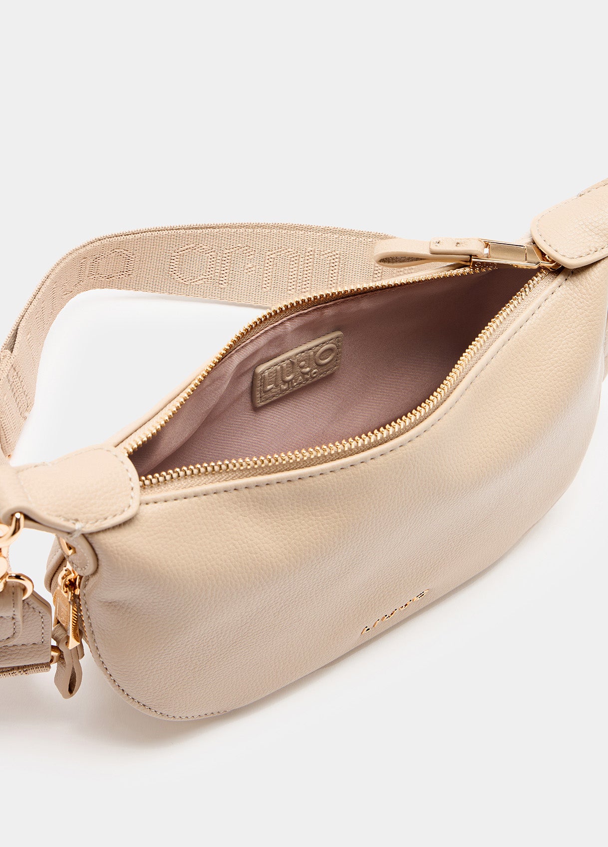 AF5043E005851308T.U.-light beige