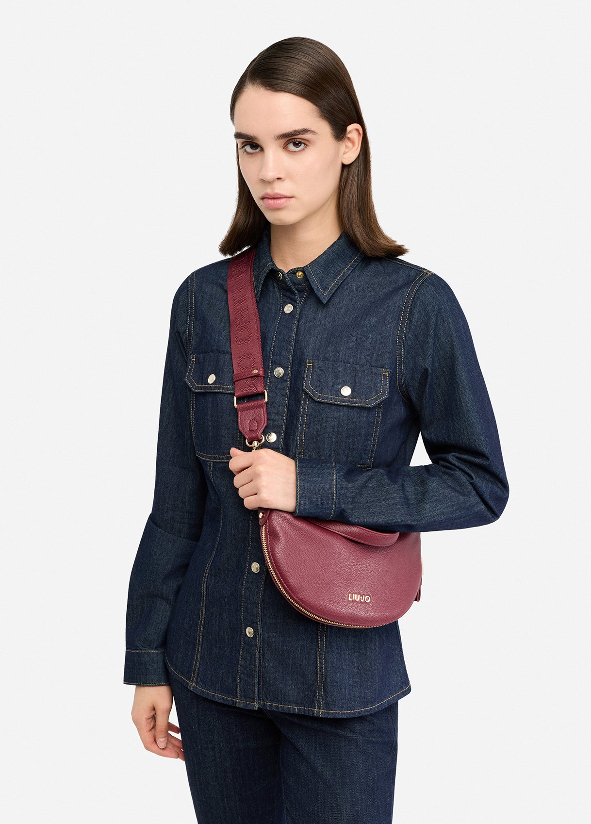 AF5043E005891726T.U.-red