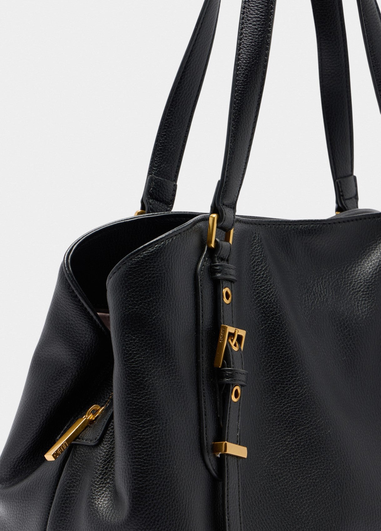 AF5045E005822222T.U.-black