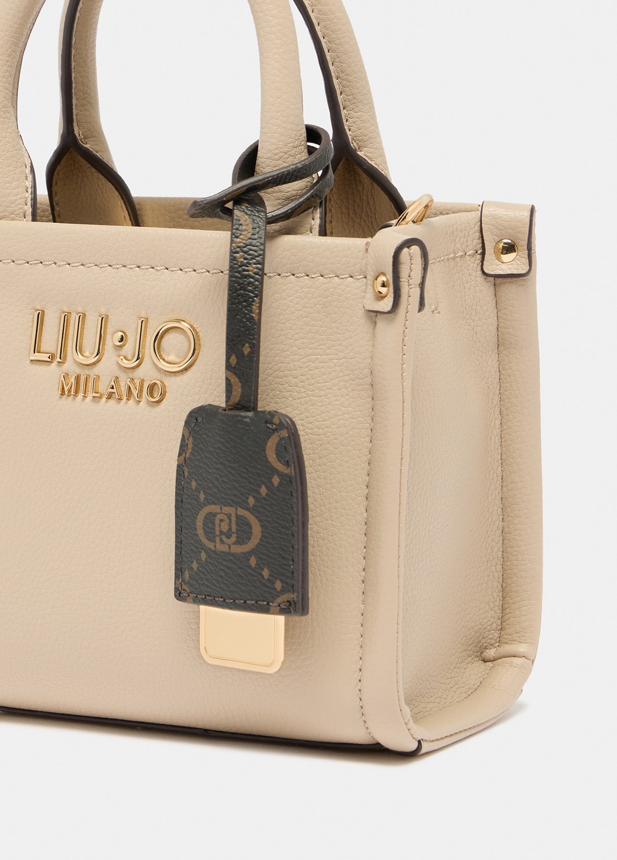 AF5102E005851308T.U.-light beige