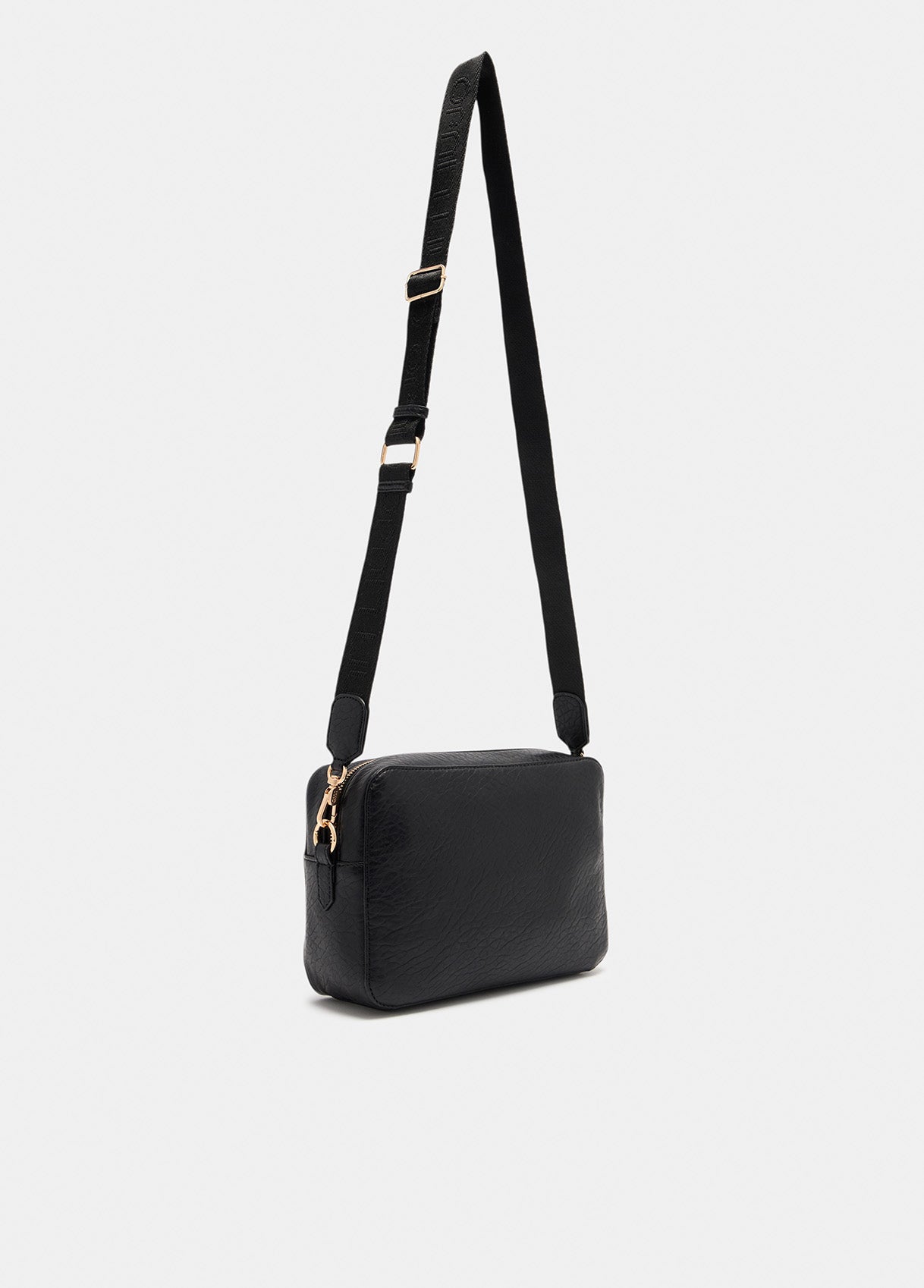 AF5124E016122222T.U.-black