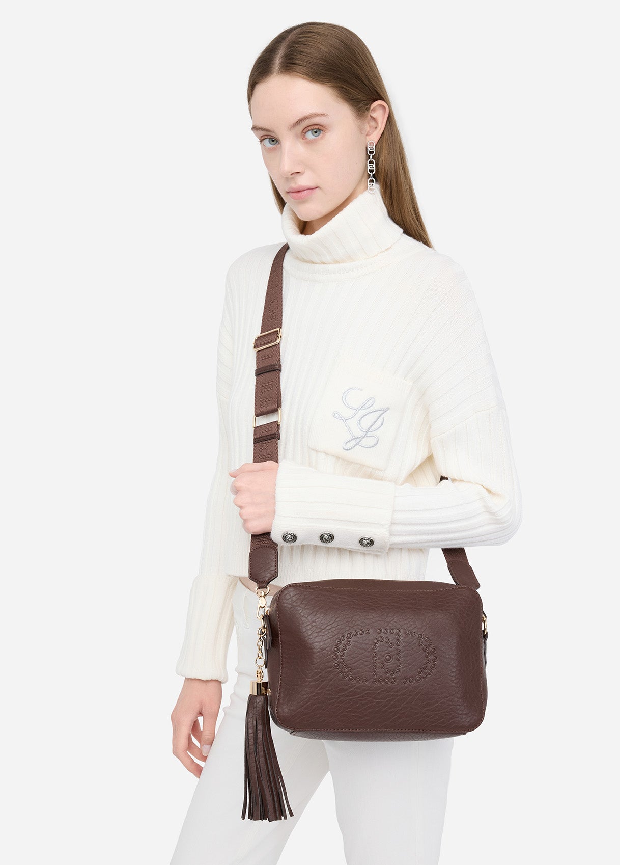 AF5124E016190912T.U.-dark brown