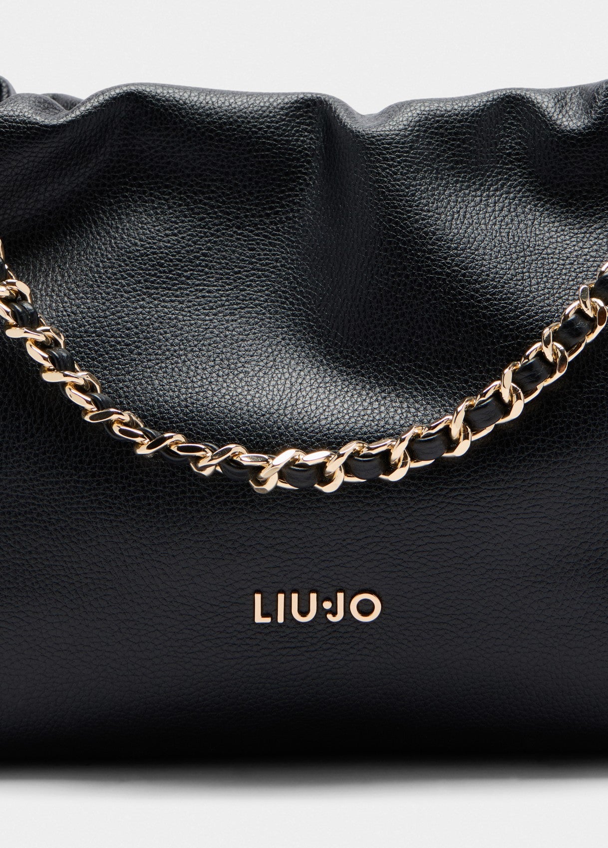 AF5131E005822222T.U.-black