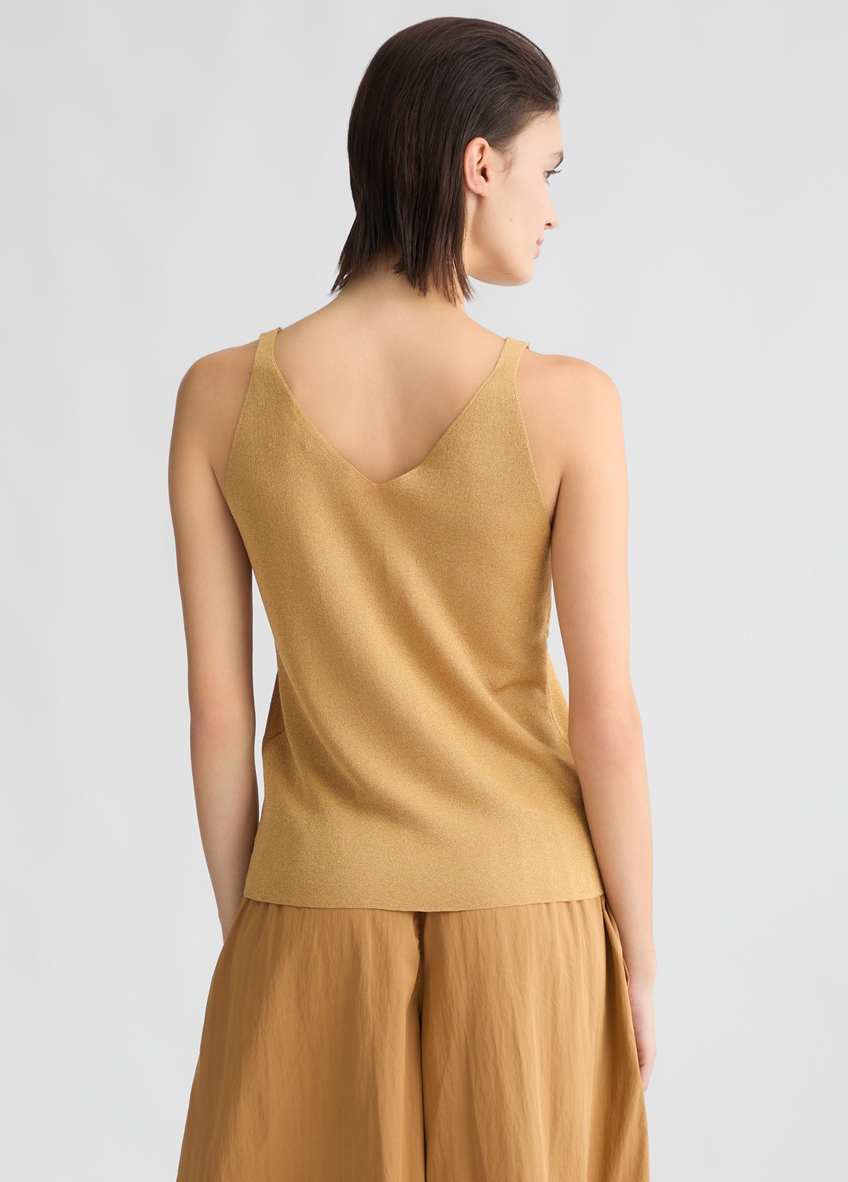 CA5225MA78PA3903XS-gold-colour