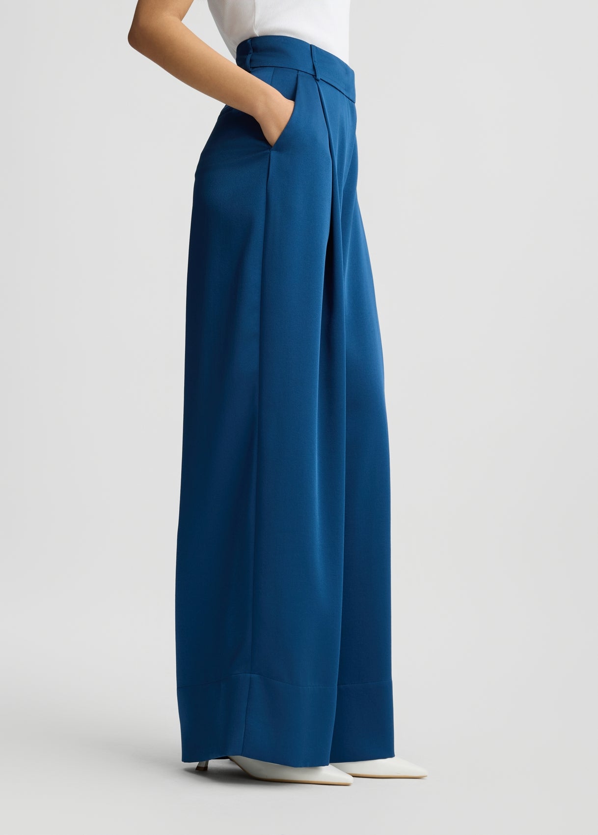 CA5272TS870X064838-blue