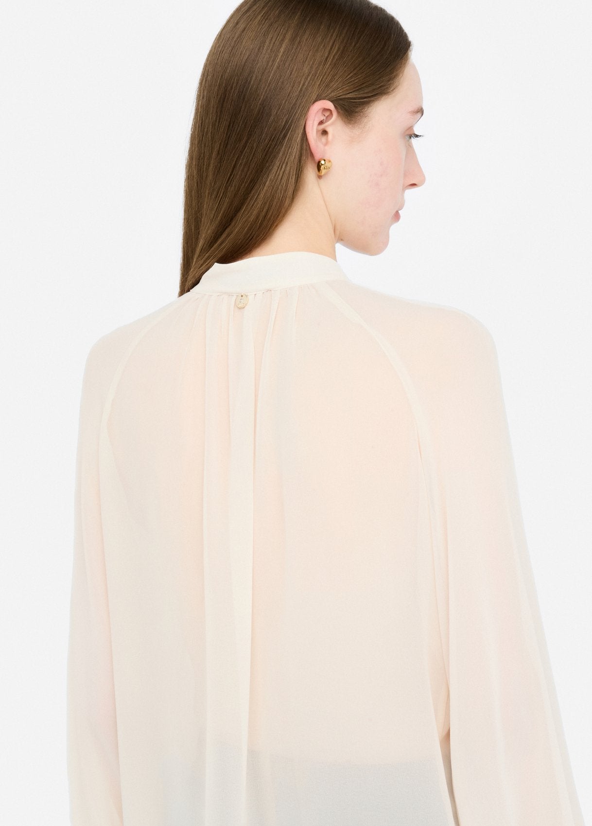 CF5303TS869X072638-ivory