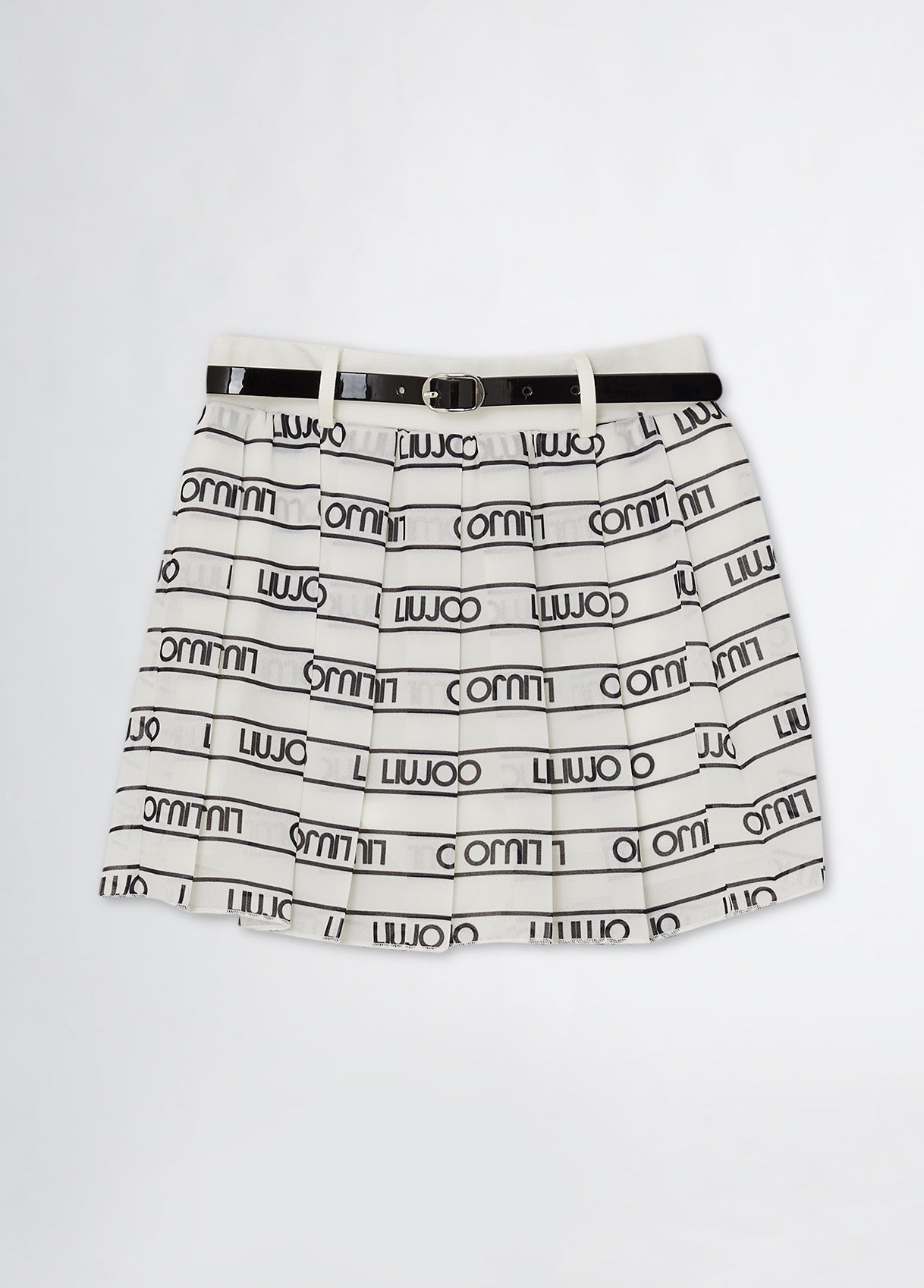 GA5193T5142M90538A-black and white