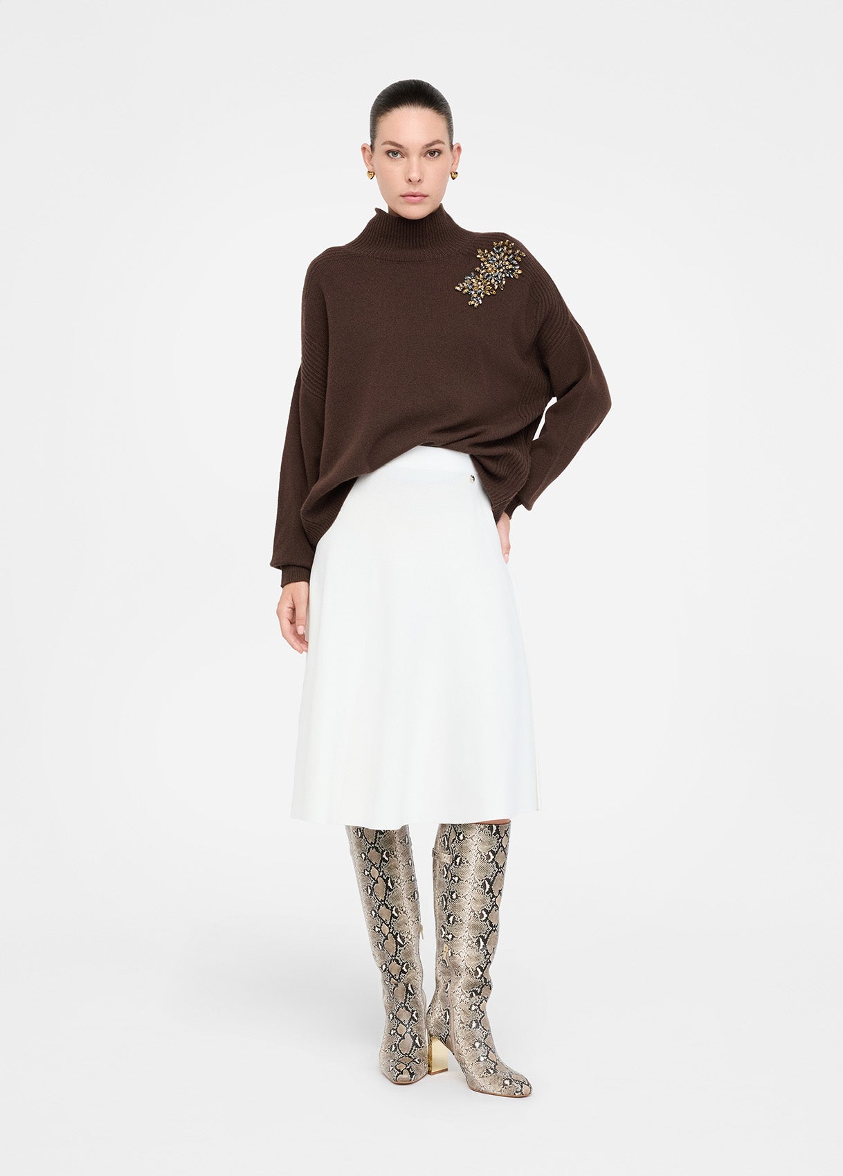 MF5365MS99E10701XS-white wool