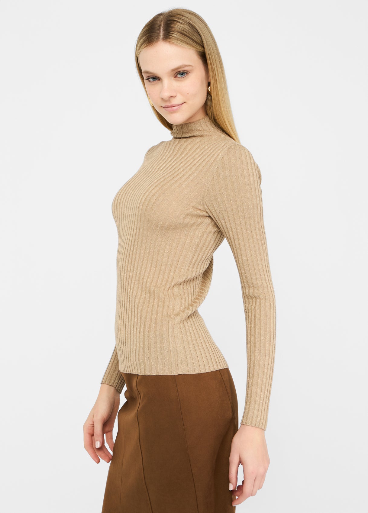 MF5389MS46J04869S-gold-colour