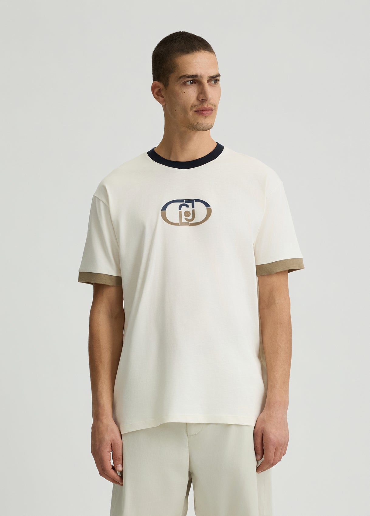 QA5275J481914801S-tofu white