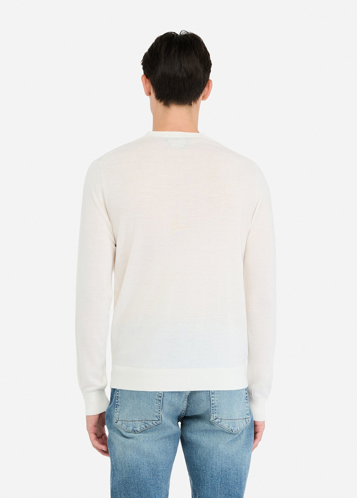 QF5055MA27P11001S-white