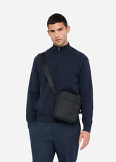 QF5203E108122222T.U.-black