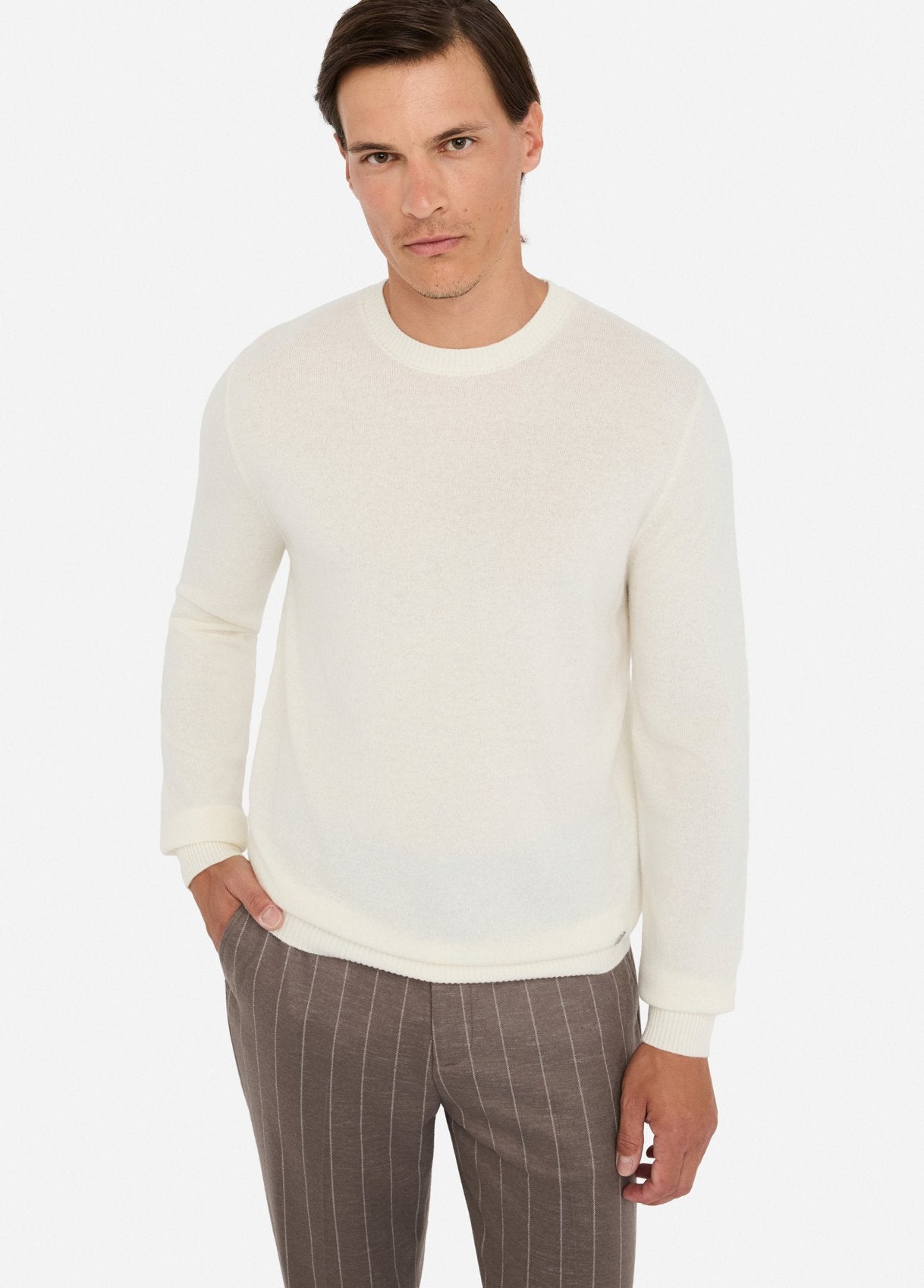 QXX061MA23P14801S-tofu white