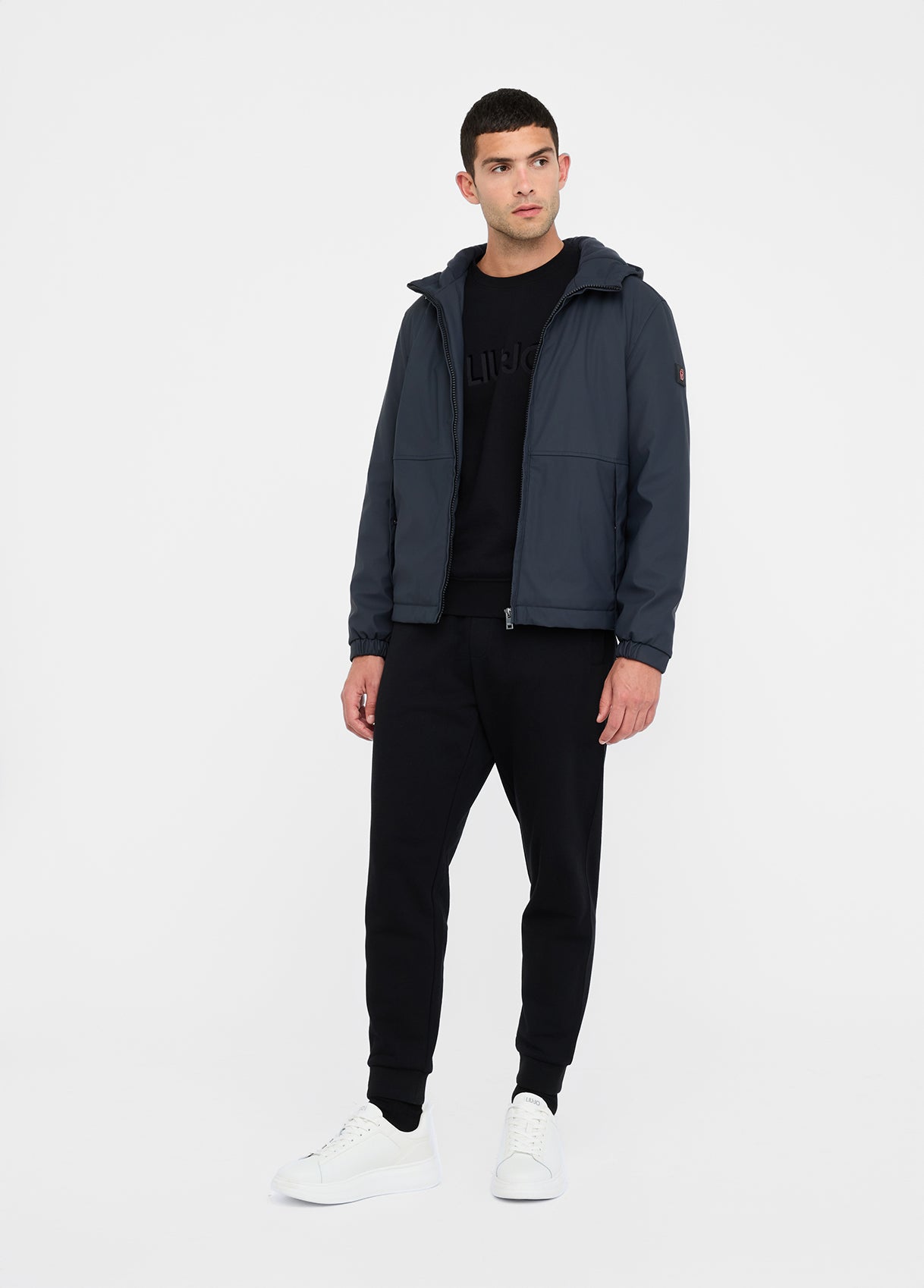 QXX076F094622222S-black