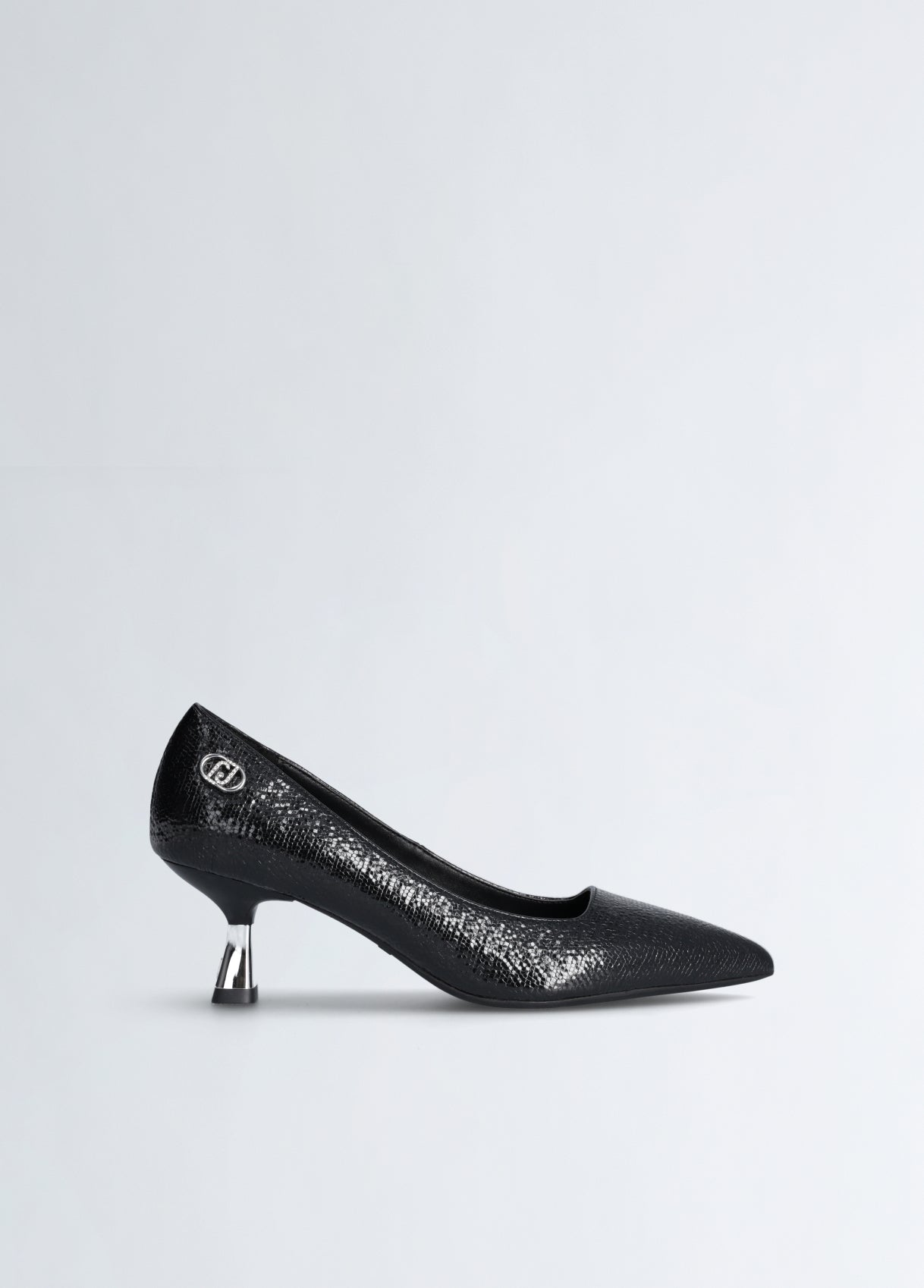 SF4023EX0192222239.5-black