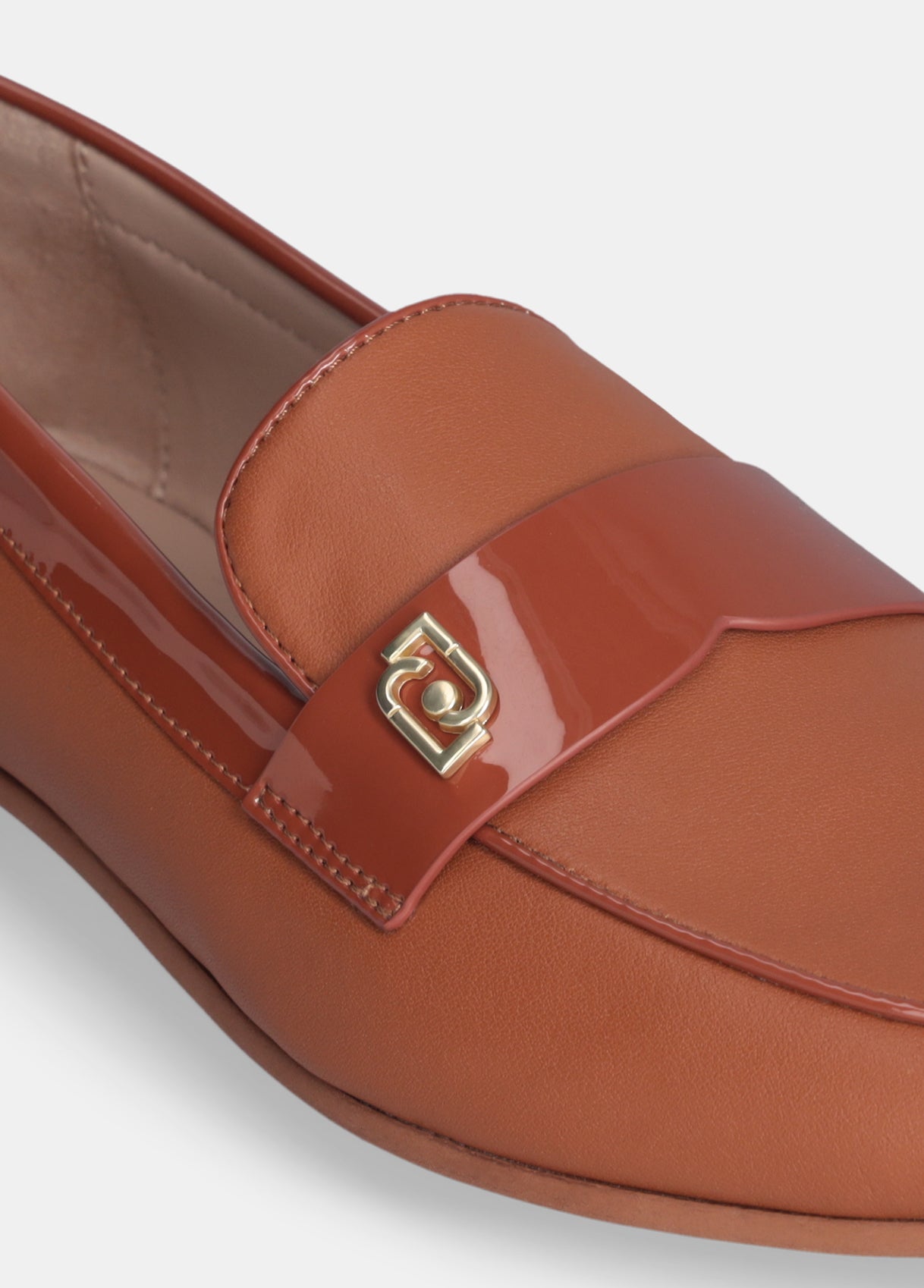 SF5045PX695S380440-hazelnut