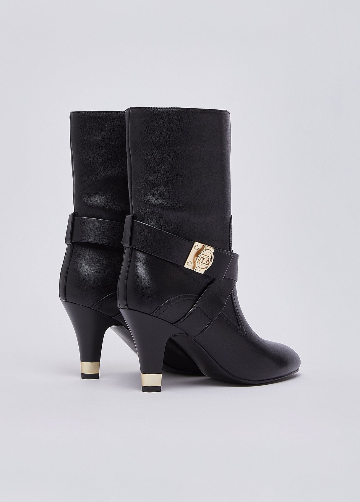 SF6025PX8852222241-black