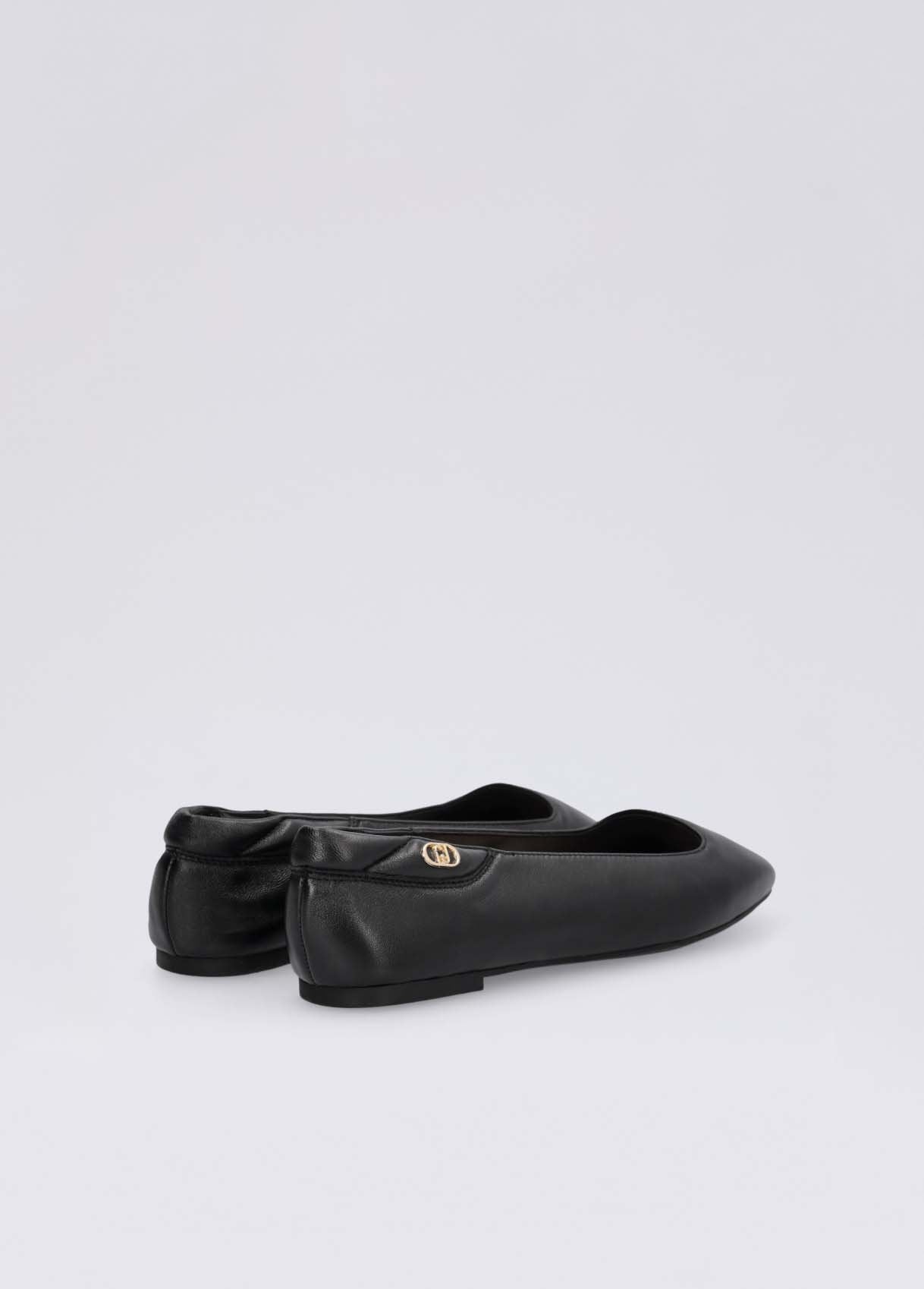 SF6075P01022222235-black