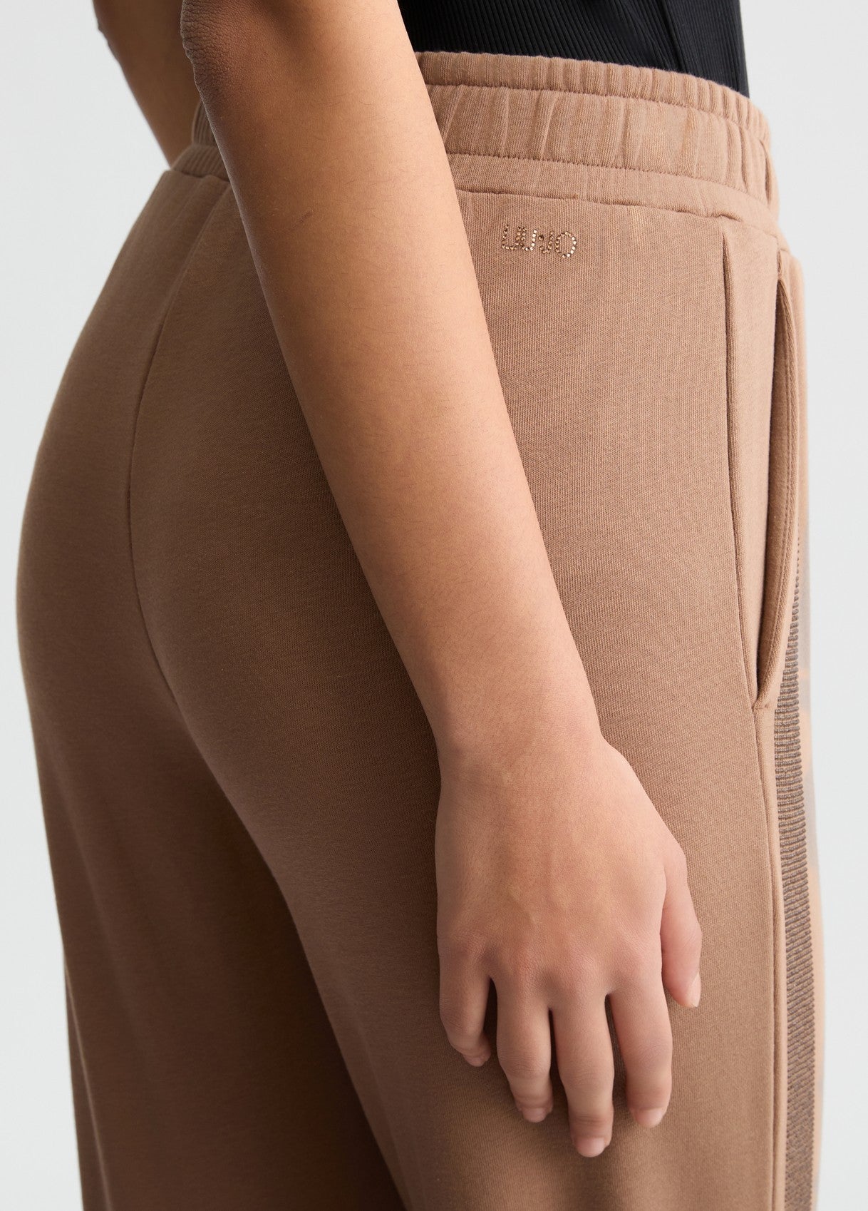 TA5051FS000X0675XXS-beige