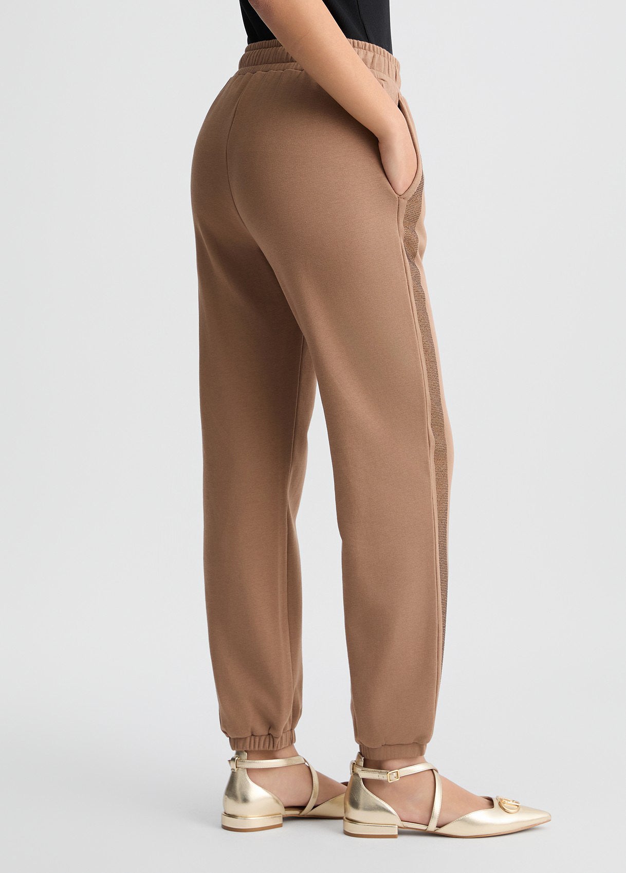 TA5051FS000X0675XXS-beige