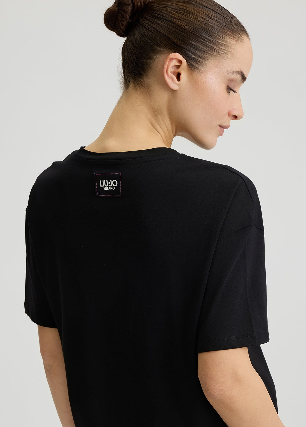 TA5186JS92322222XXS-black