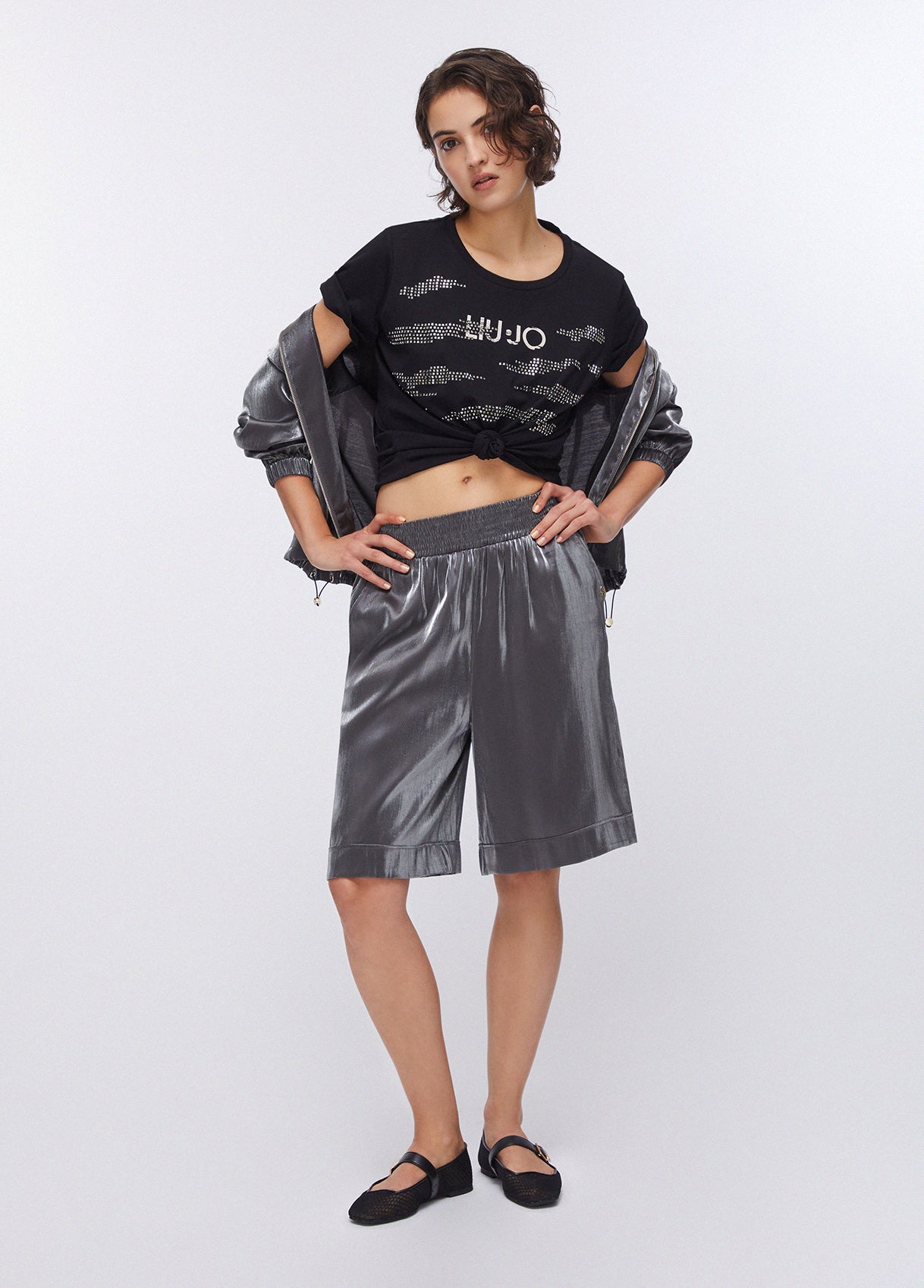 TA6265JS923S9053XXS-black