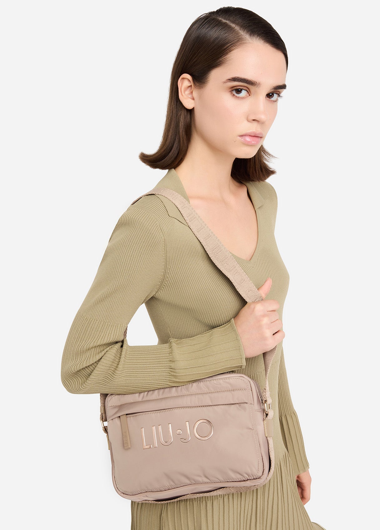 TF5083T497460906T.U.-beige