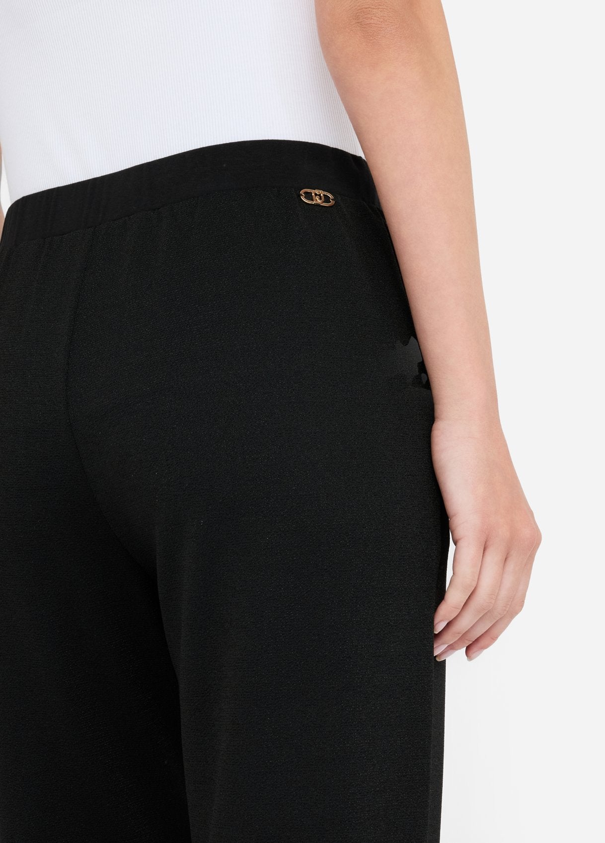 TF5284J4747R9342XXS-black