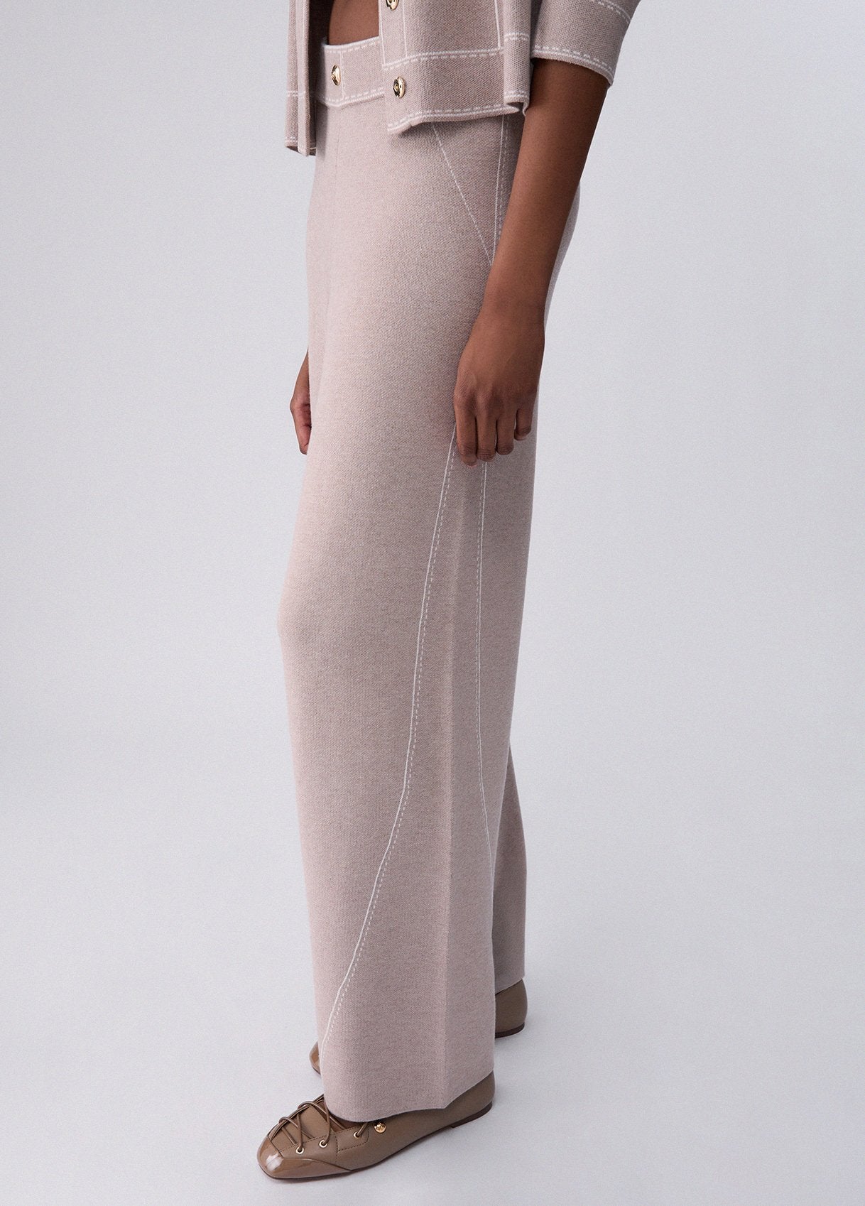 TF6077MS59LD3034XXS-beige