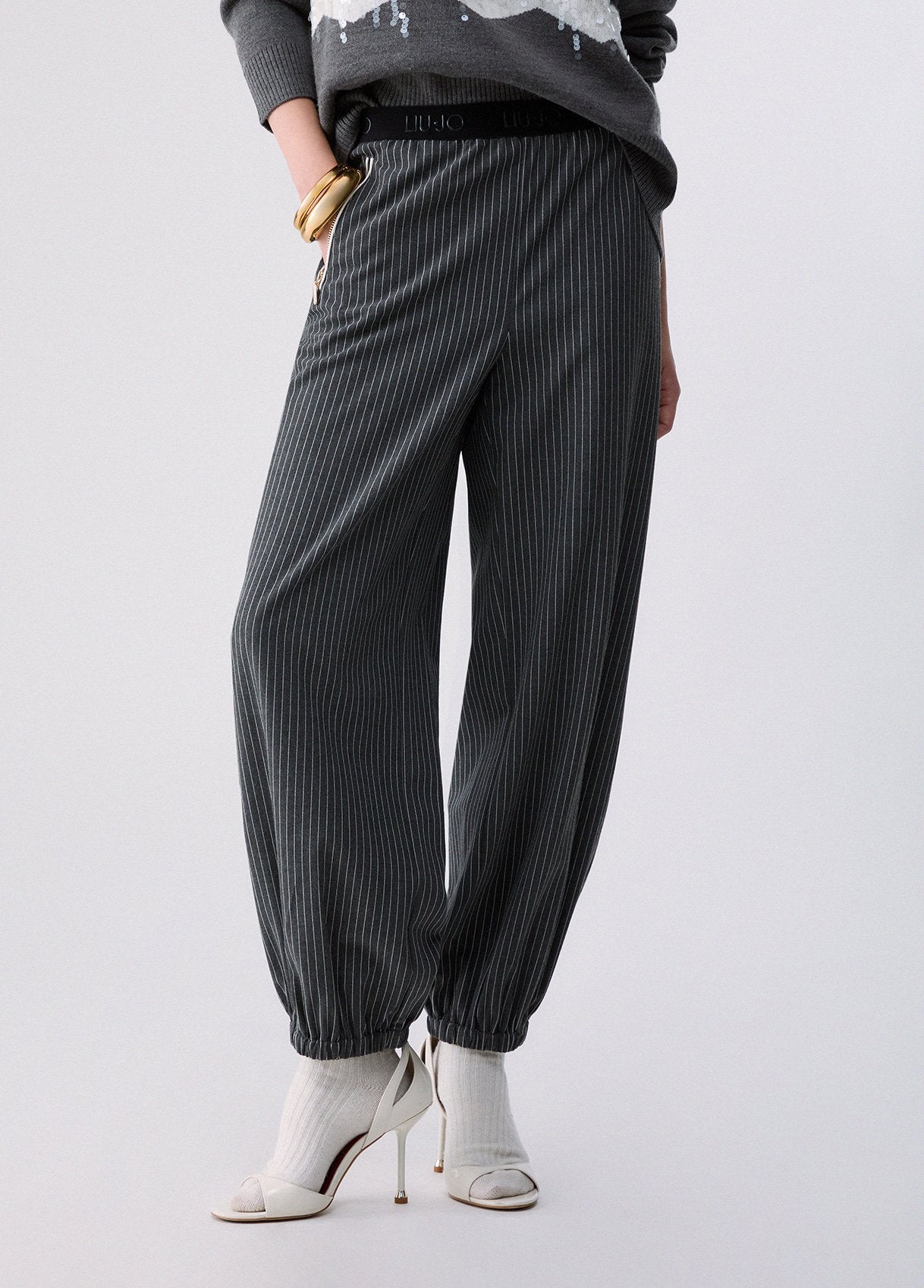TF6225T691AD3031XXS-grey