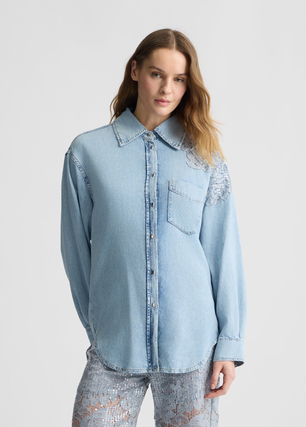 UA5128D48517882638-light denim